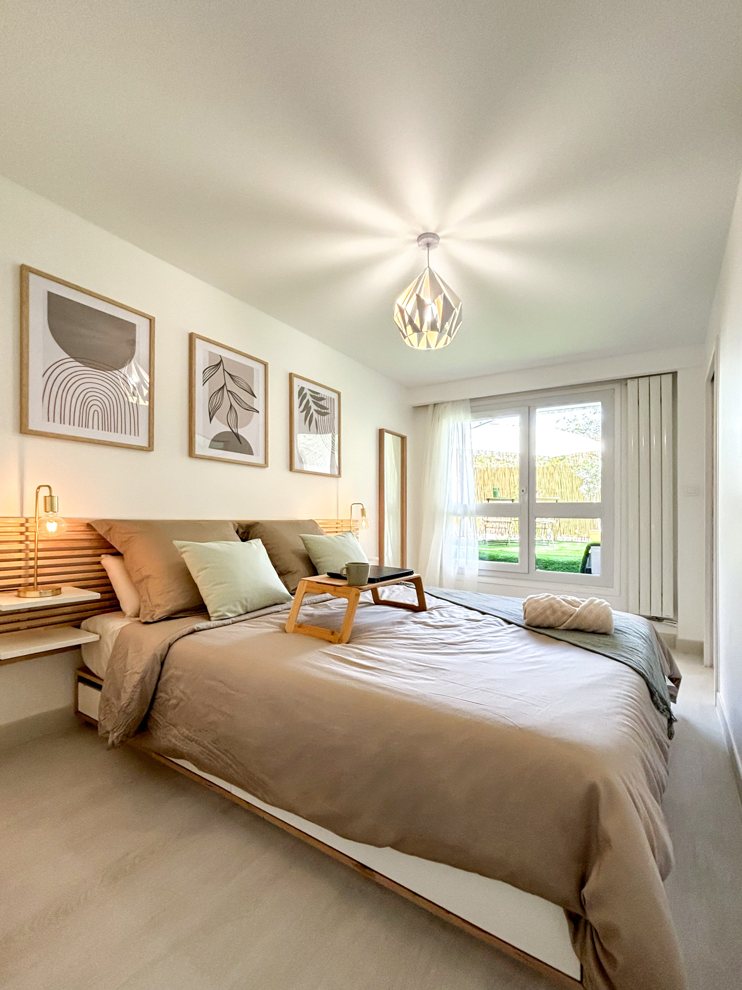 Real estate. Wedding, event and family photographer in Paris, Emilian Olaru