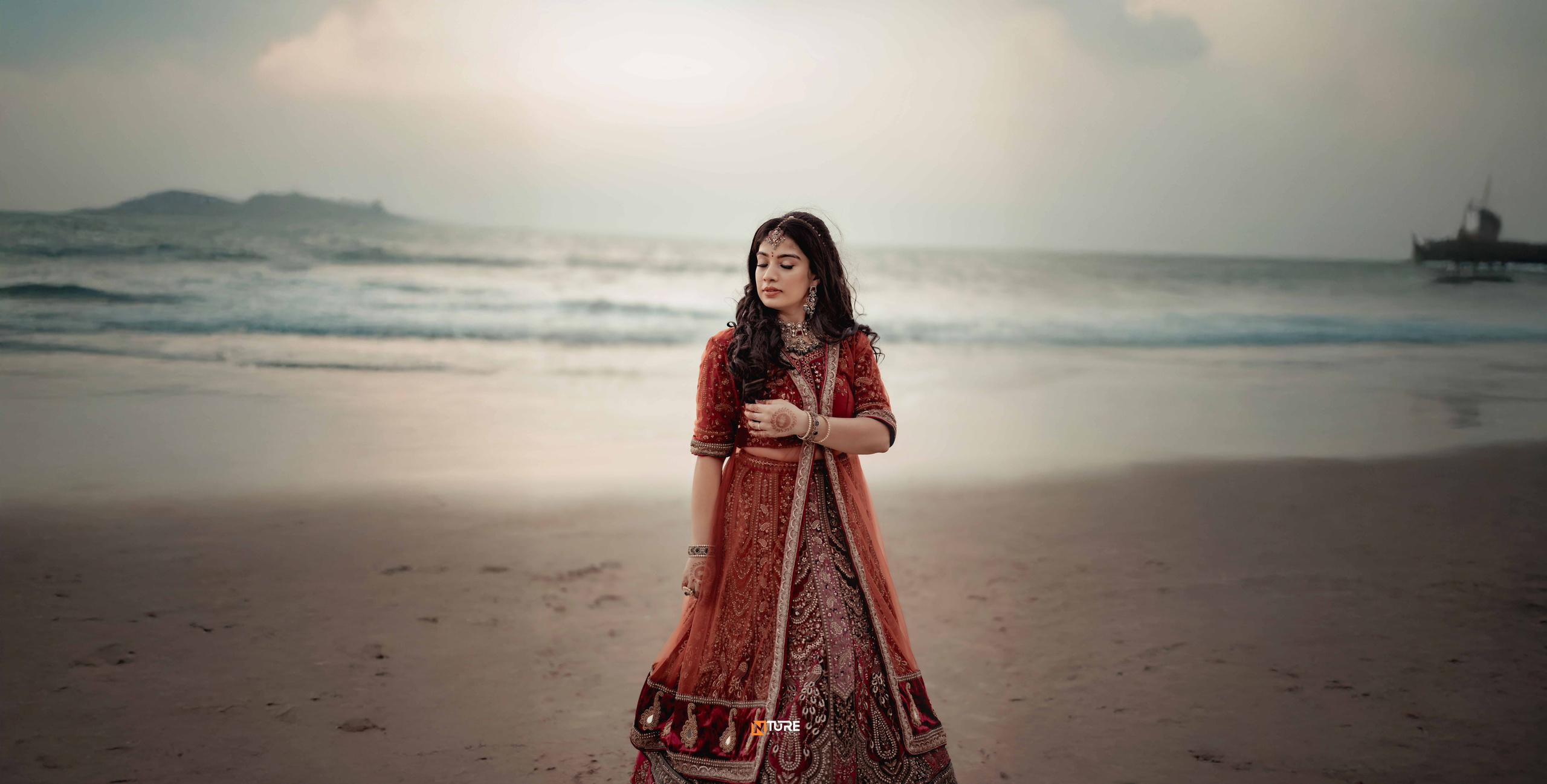 PHOTOS. NTURE WEDDING