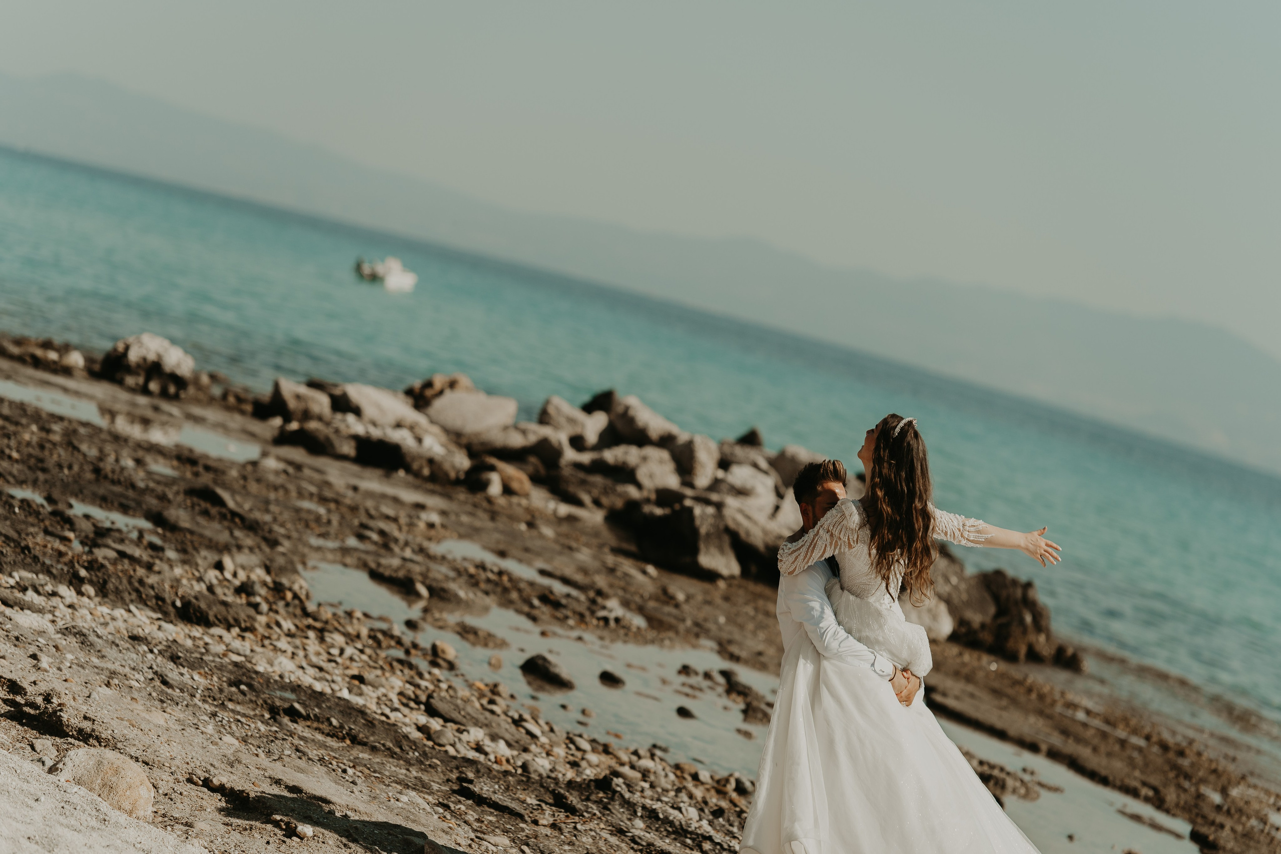 Mădălina & Emanuel / Trash the Dress Halkidiki. Foto / Video nunta Deva, Hunedoara
