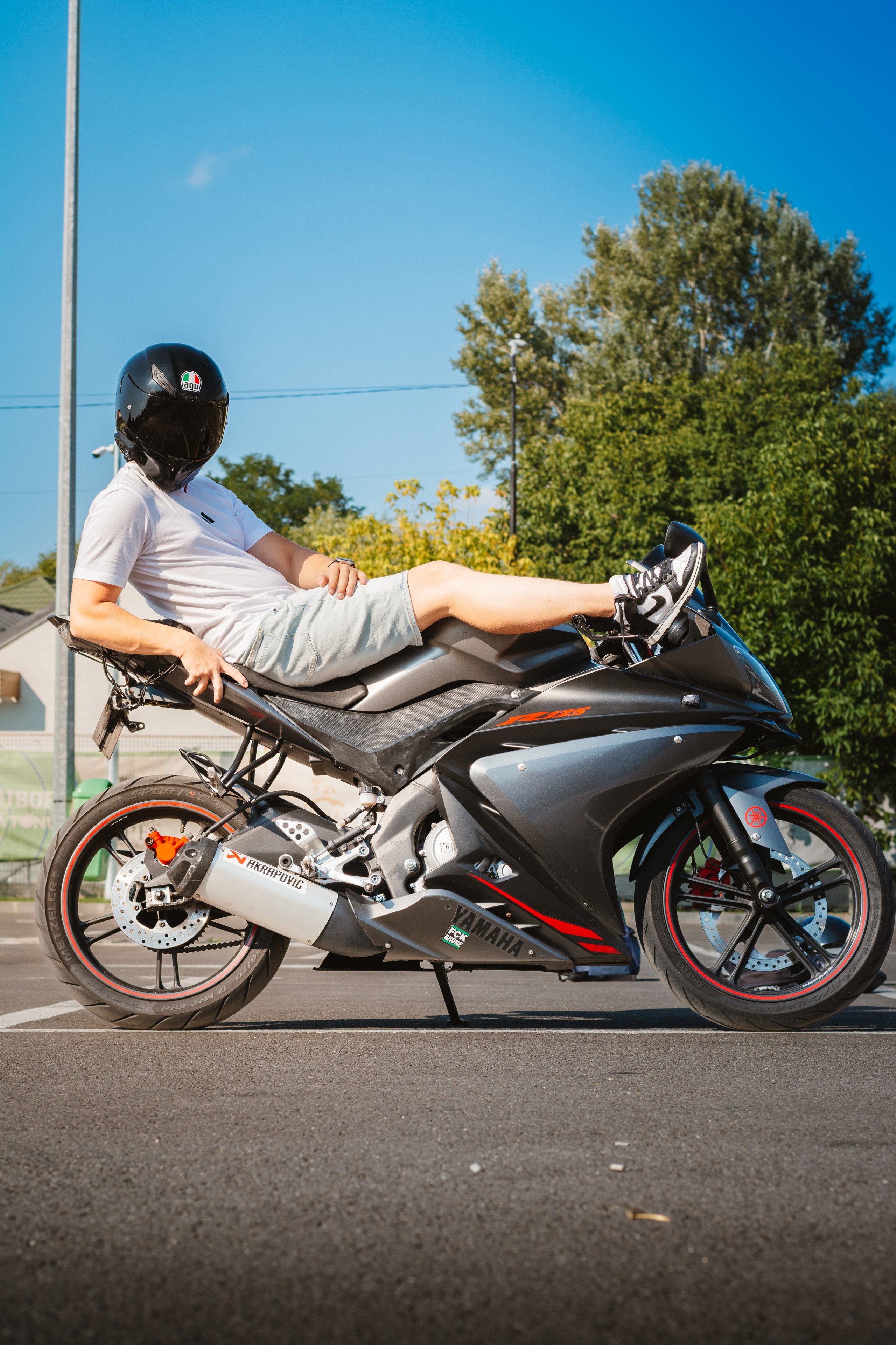 YZF-R125. Johnnyshoots