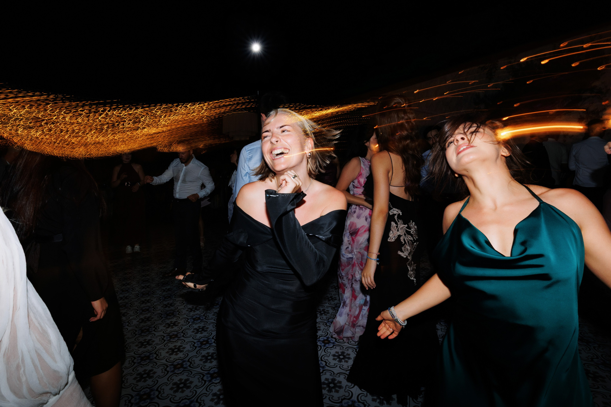 Dragoste povestită de noi. Servicii Foto Video în Chișinău și Europa ID-Brothers