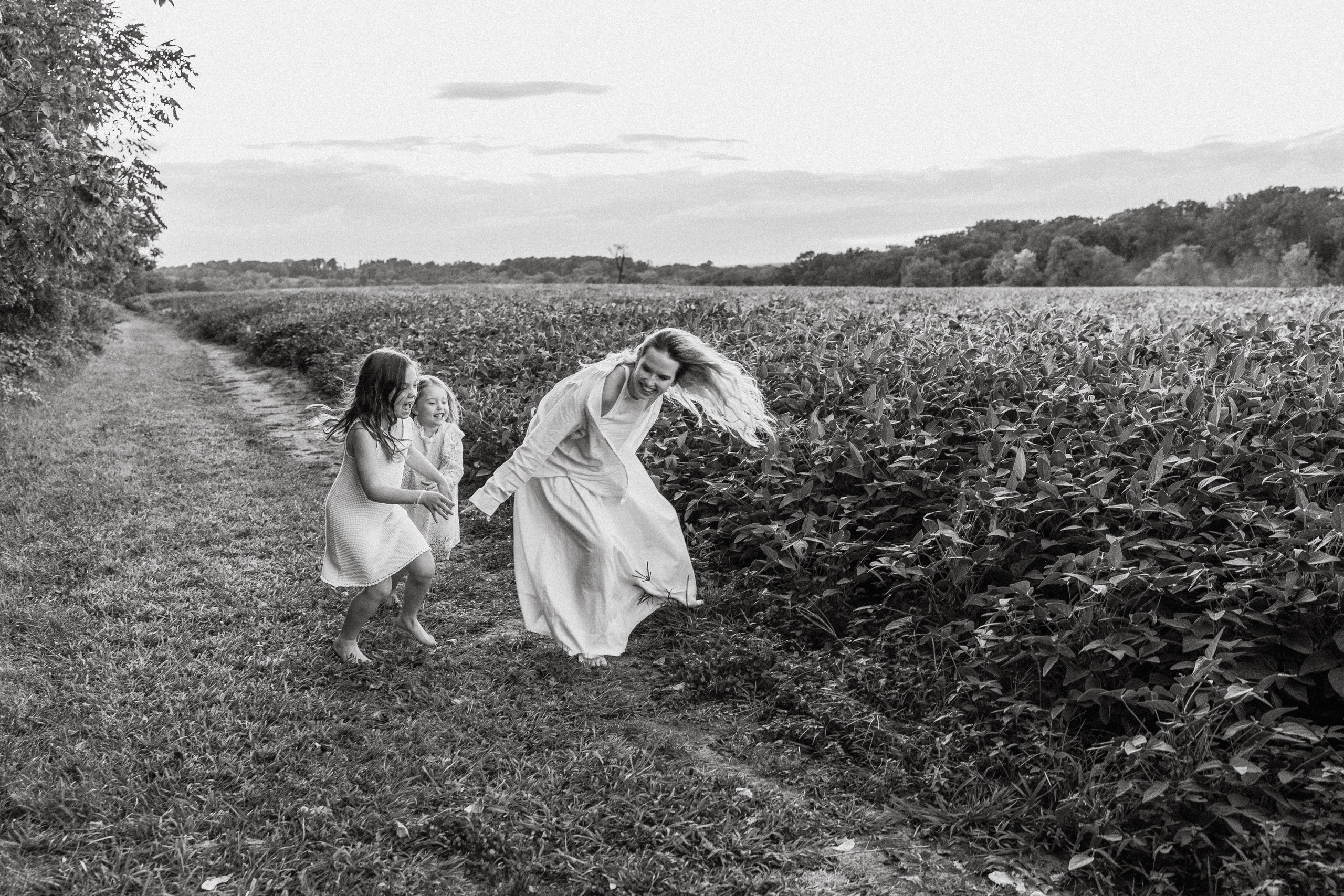Anastasia, Teya, Teona. Alisa Tant — Family and newborn photographer Bucks County, Montgomery county, Philadelphia, NJ