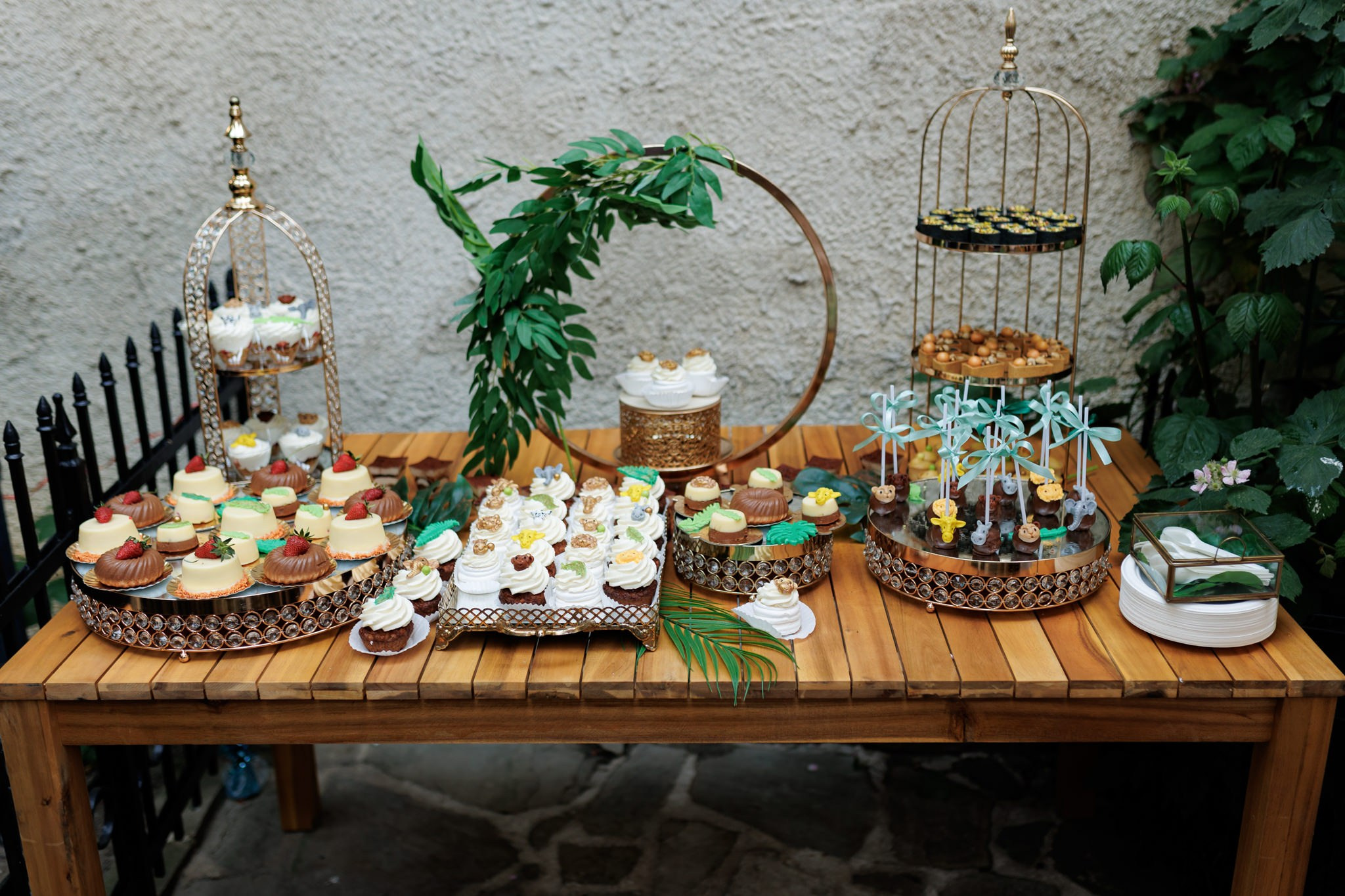 Leon Constantin. Wedding Photographer in Bucharest — Manu Ivanciu | Baptism photographer