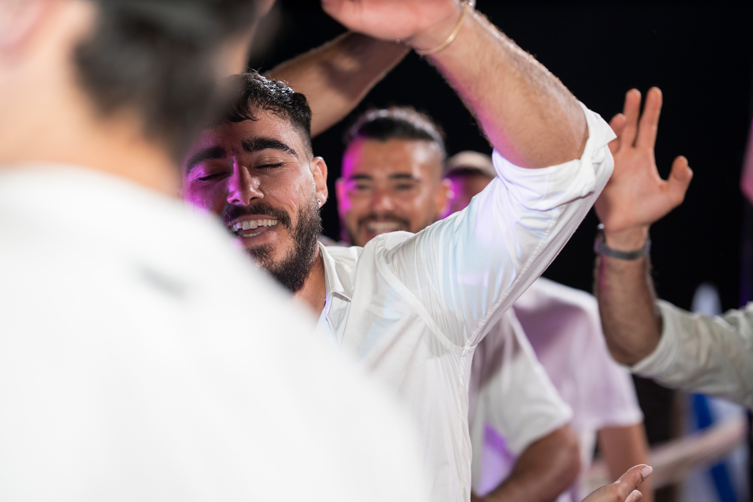 אביה ואחיה. יוסף מזרחי צילום חתונה, ברית וזוגיות. צלם מקצועי שאוהב להוציא אתכם הכי יפים ברגעים הכי מרגשים