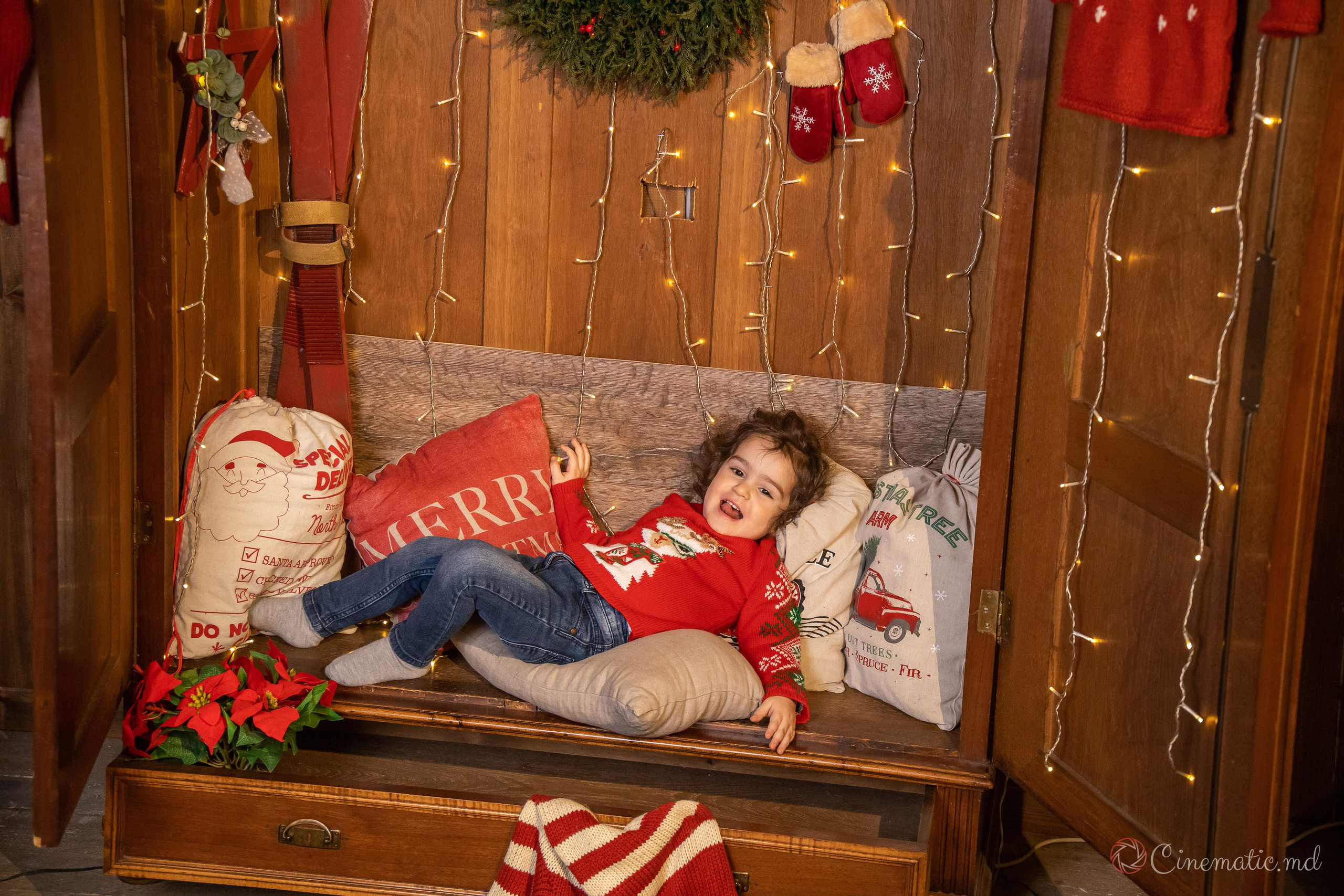 Sedinta foto de Revelion. ✔️ Фото Видео на свадьбы и крестины Молдова — Cinematic.md