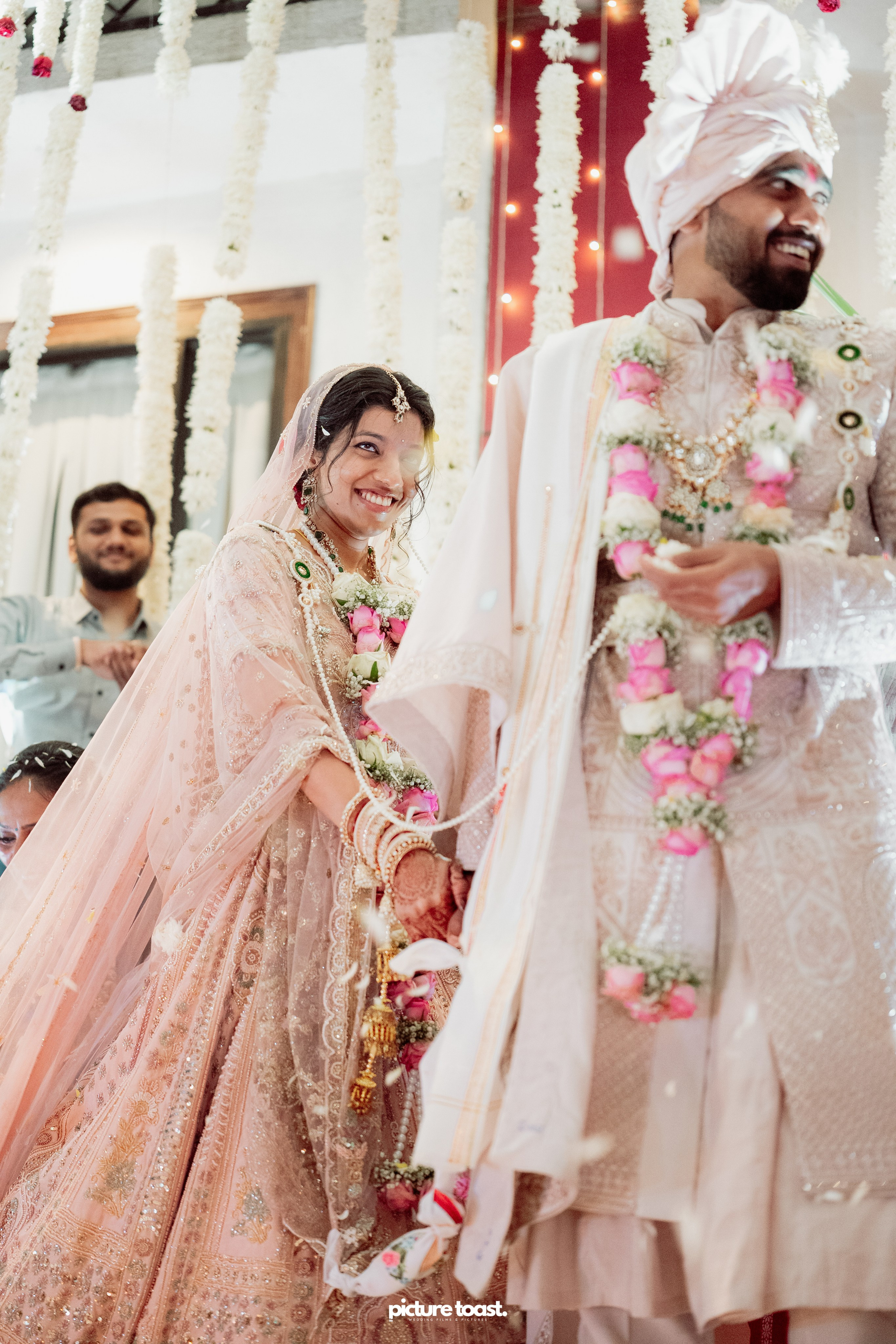 Gujarathi Wedding! Ft. Sahil & Thanima. Fine art Wedding Photographers in India & Canada