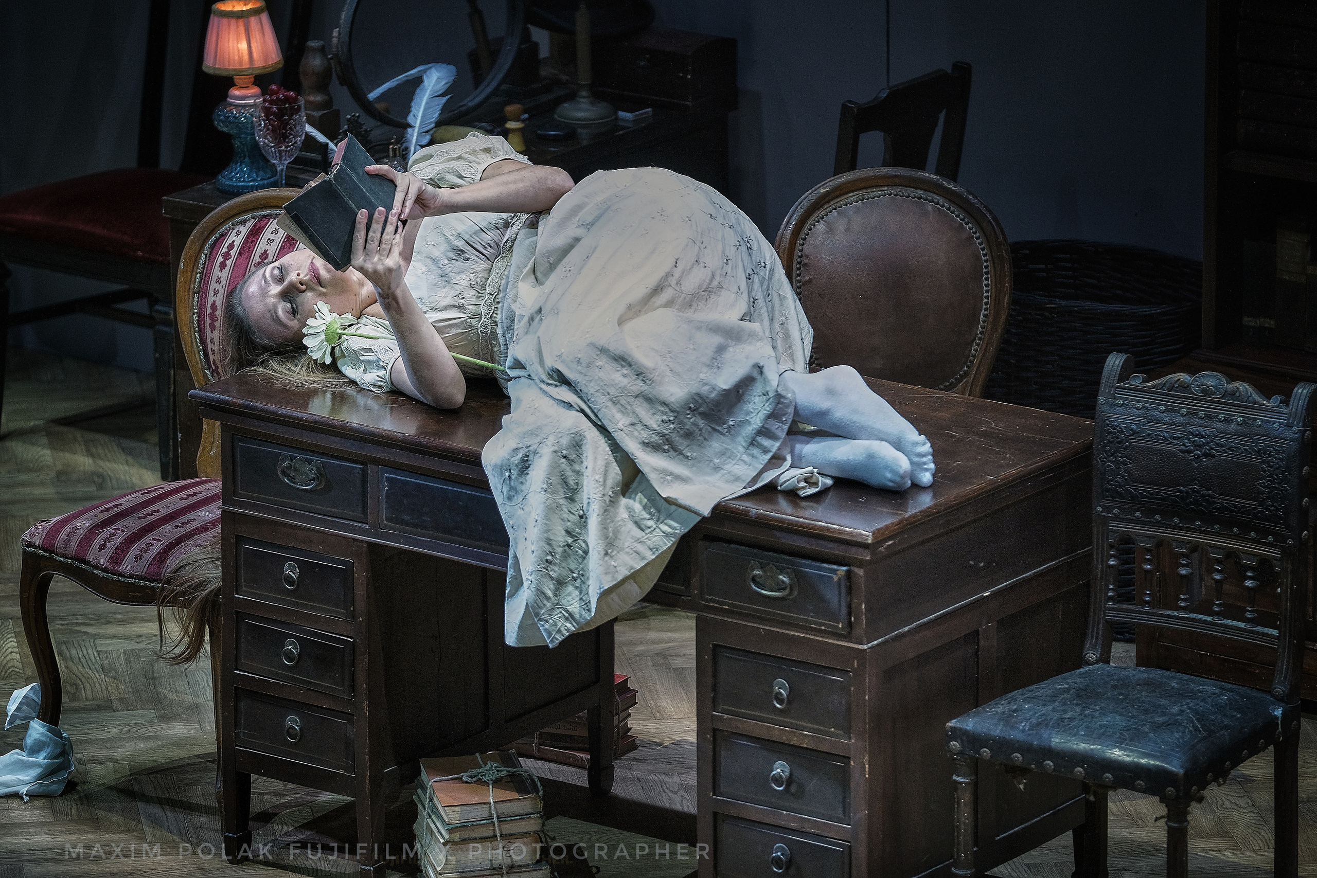 Theater Gesher. “Onegin. Comments”. Middle East Photo Agency — Weddings, Bar & Bat Mitzvahs, Brit Milah, Theater, Magnets, Portraits