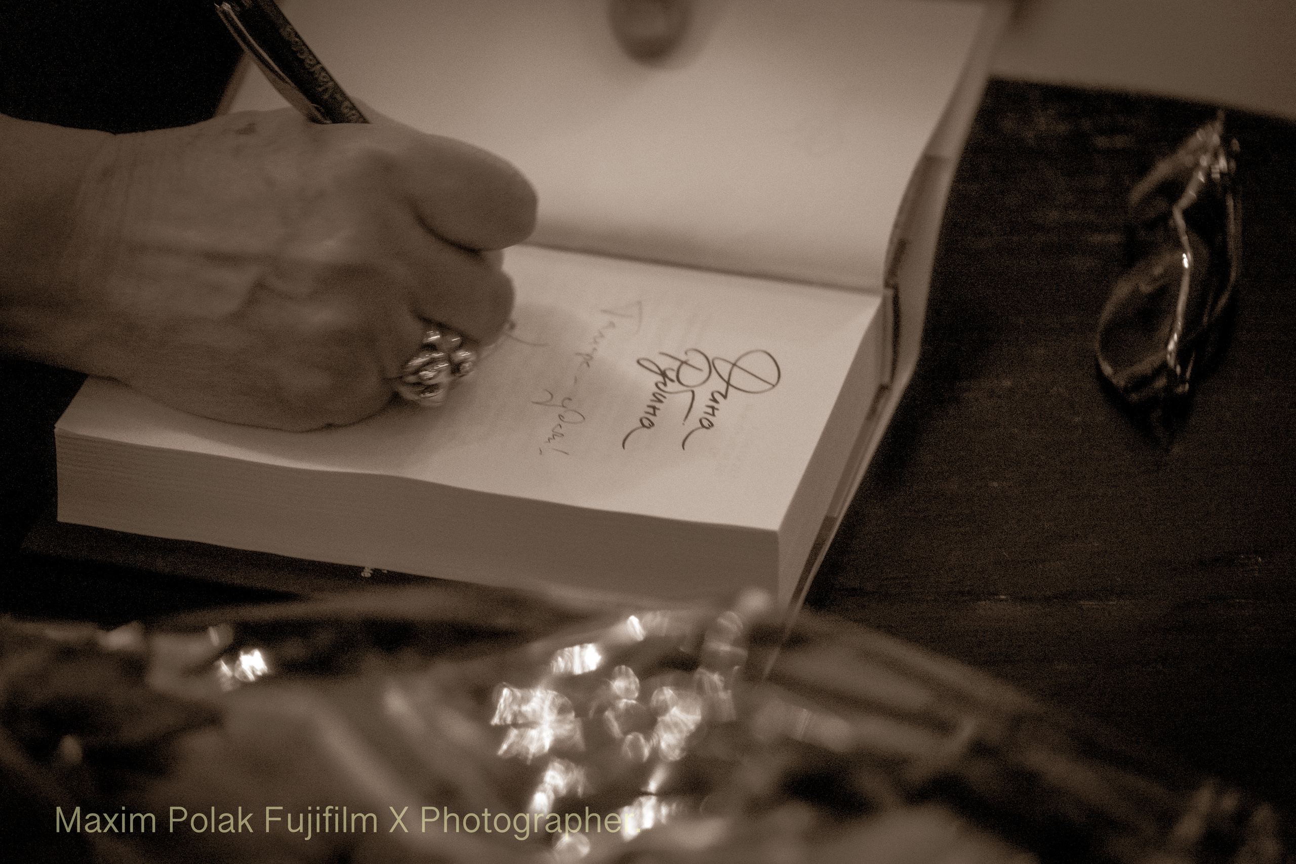 ДИНА РУБИНА. Middle East Photo Agency — Свадьбы, Бар и Бат-мицва, Брит, Театр, Магниты, Портреты