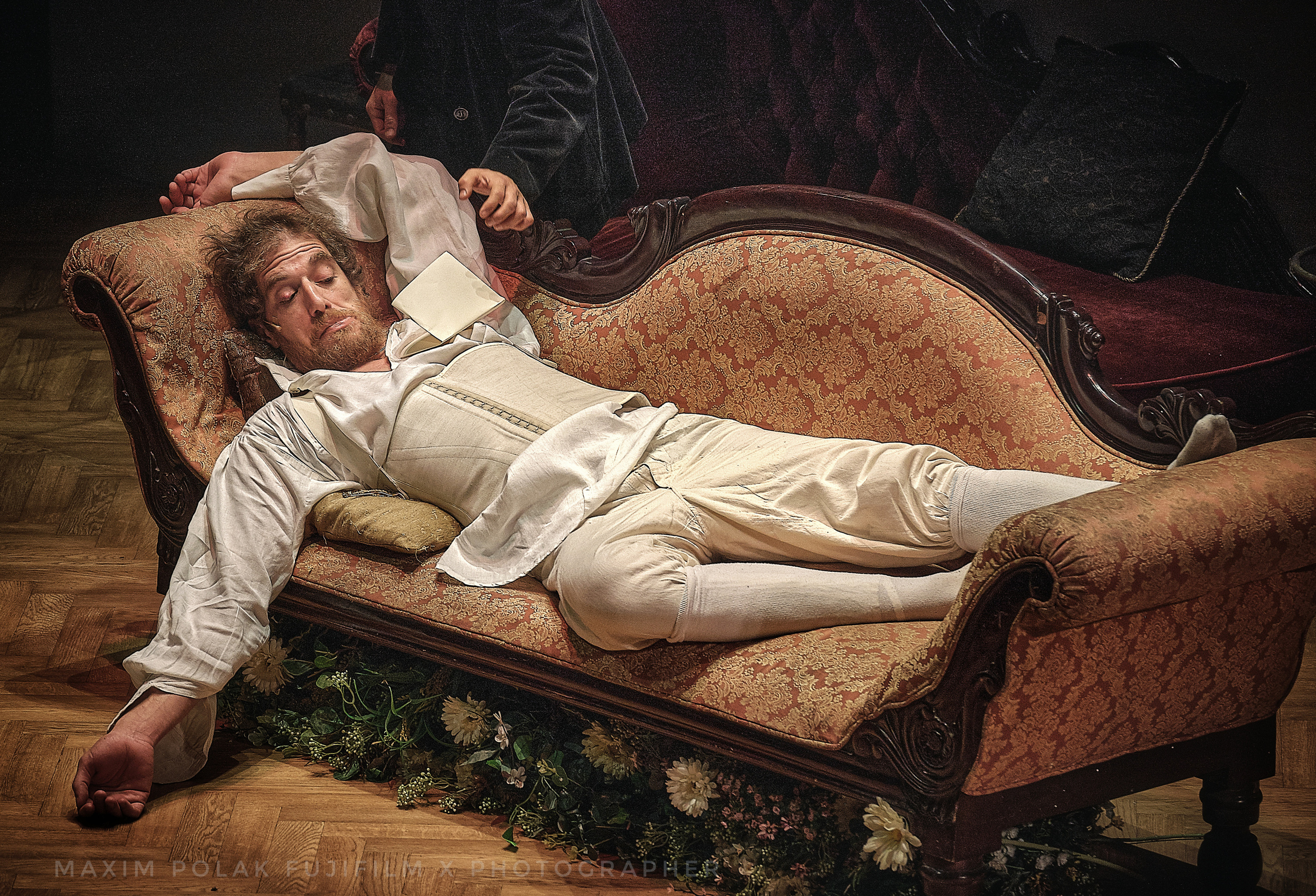 Theater Gesher. “Onegin. Comments”. Middle East Photo Agency — Weddings, Bar & Bat Mitzvahs, Brit Milah, Theater, Magnets, Portraits