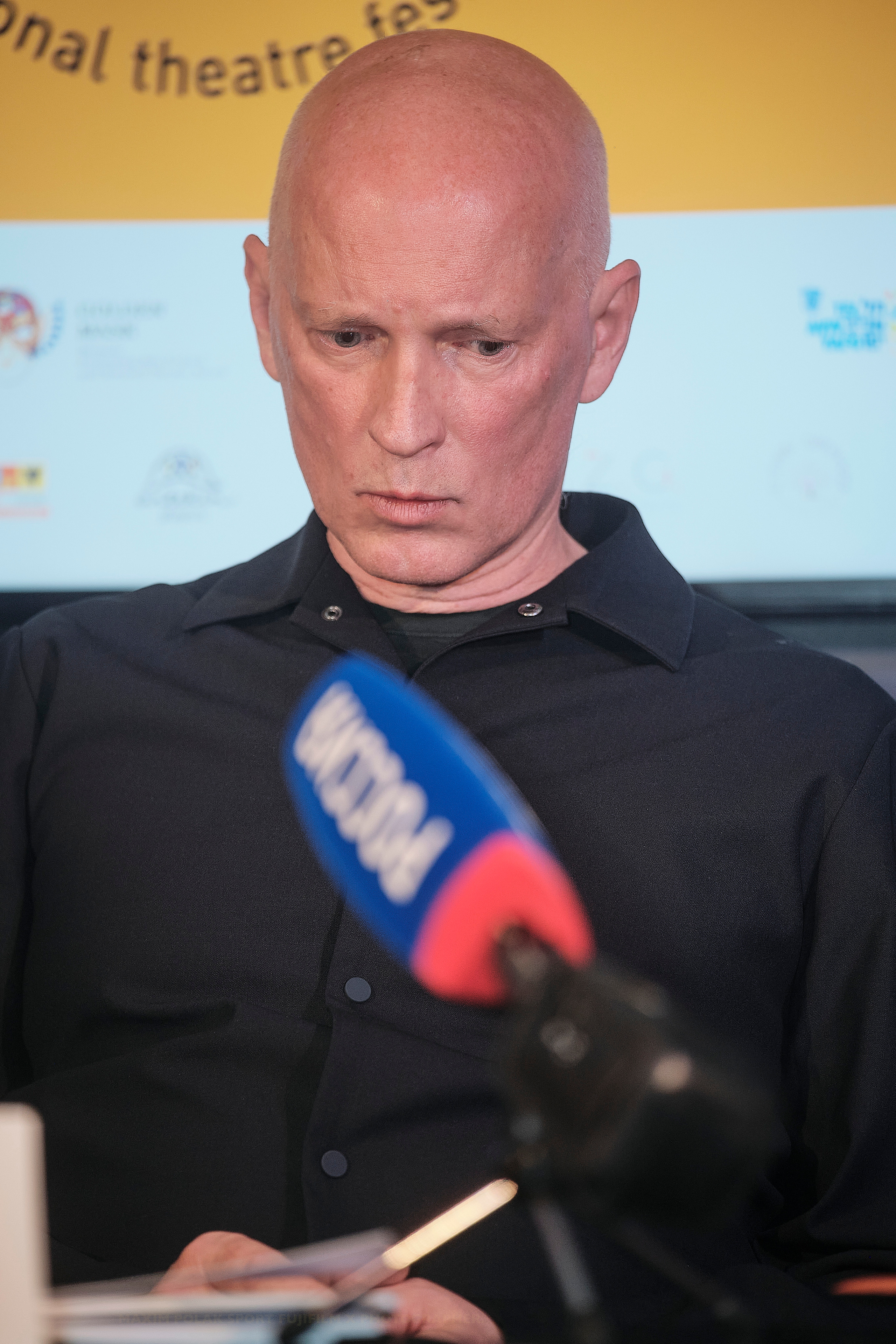 Theater Gesher Onegin. Middle East Photo Agency — Weddings, Bar & Bat Mitzvahs, Brit Milah, Theater, Magnets, Portraits