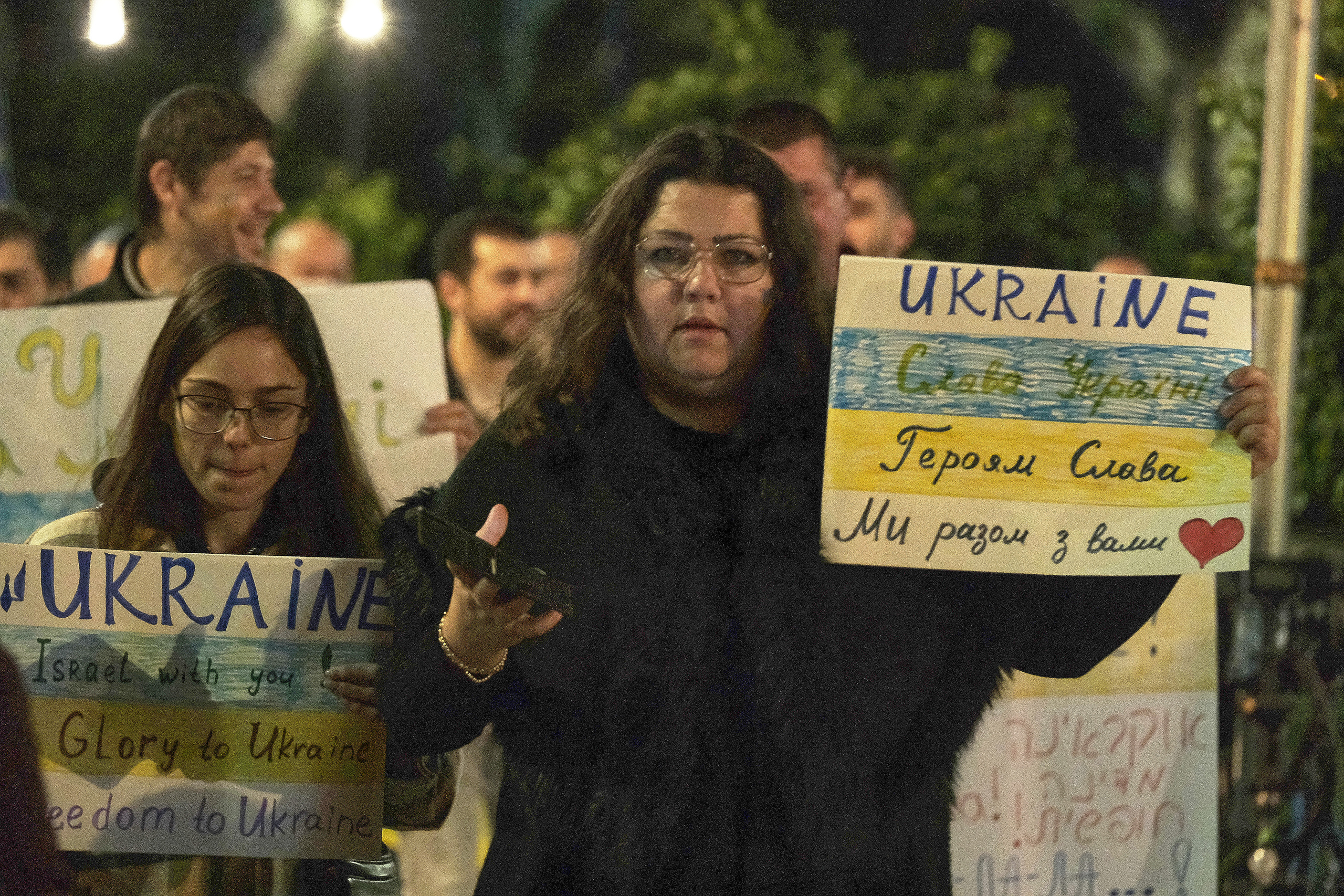 Special Report. Tel Aviv. Protest Against War. Middle East Photo Agency — Свадьбы, Бар и Бат-мицва, Брит, Театр, Магниты, Портреты