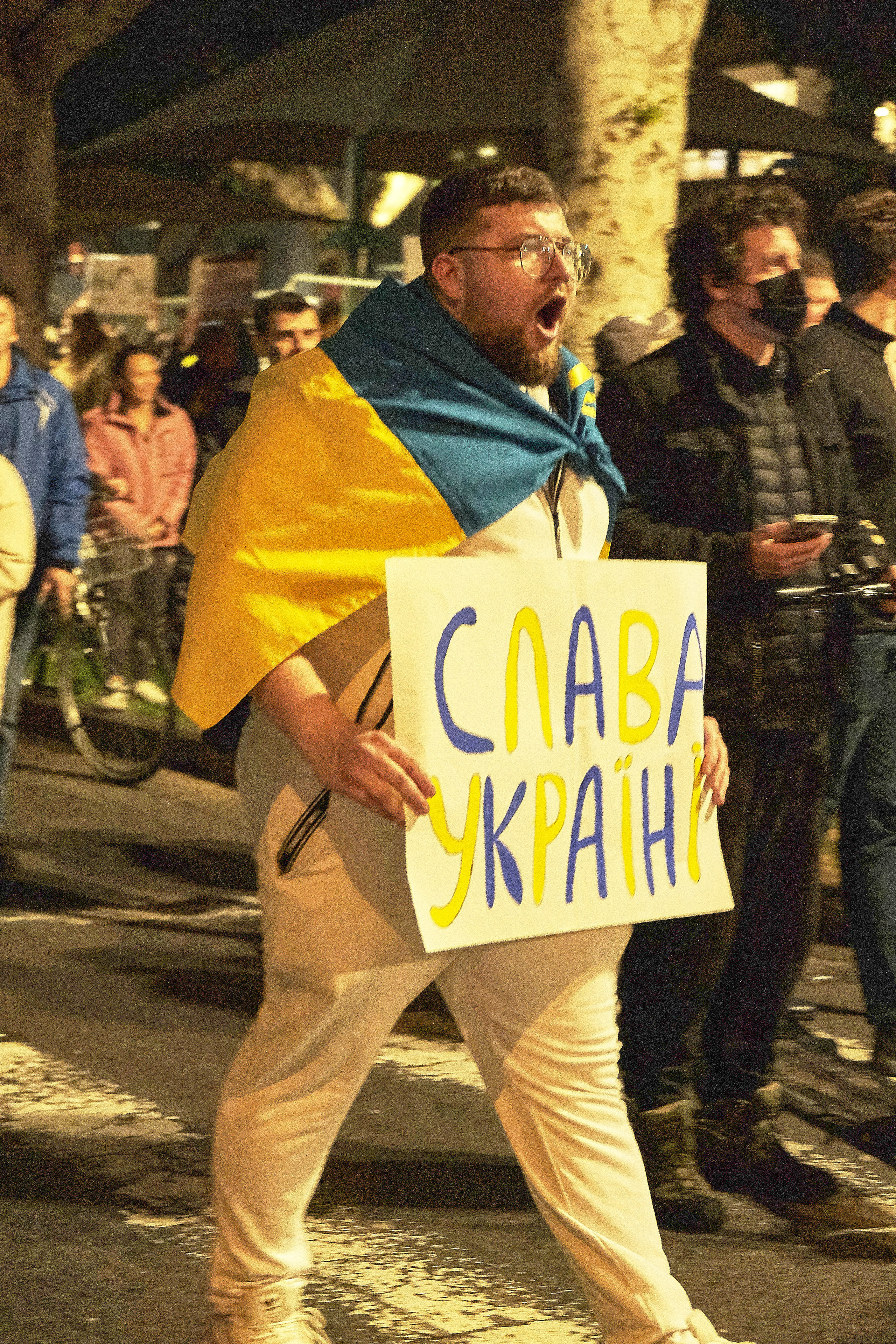 Special Report. Tel Aviv. Protest Against War. Middle East Photo Agency — Свадьбы, Бар и Бат-мицва, Брит, Театр, Магниты, Портреты