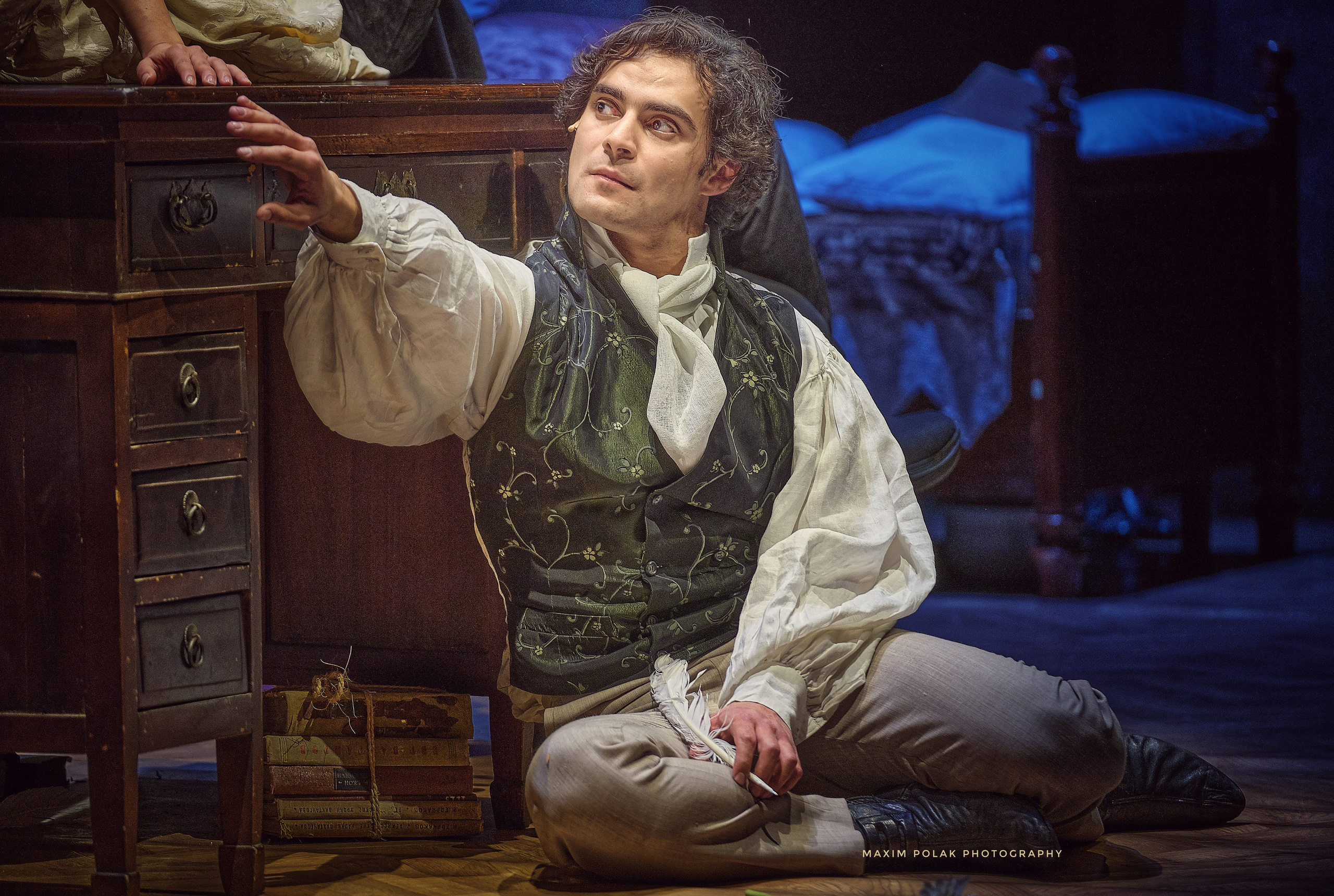 Theatre Gesher. “Onegin. Comments”. Middle East Photo Agency — Weddings, Bar & Bat Mitzvahs, Brit Milah, Theater, Magnets, Portraits