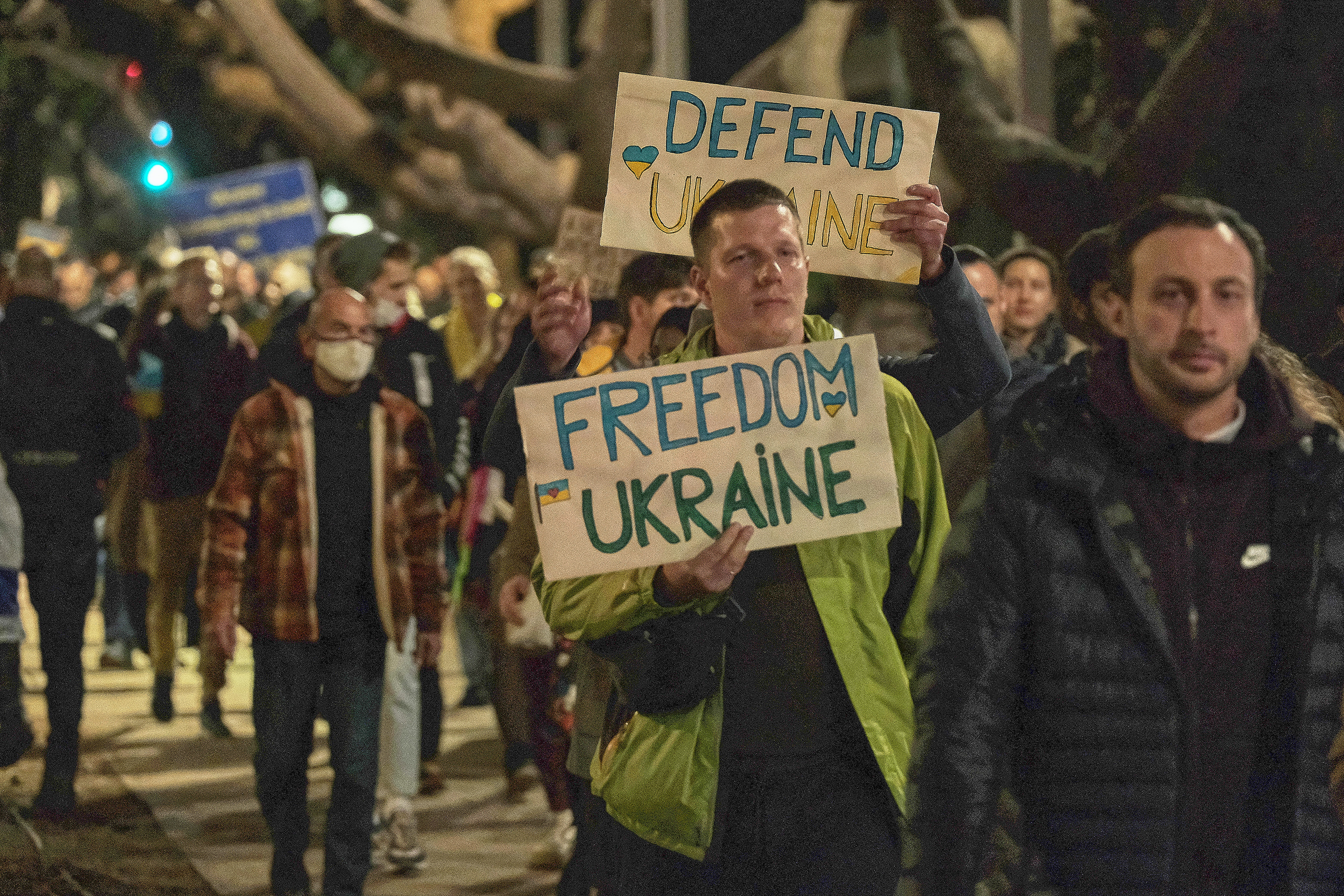 Special Report. Tel Aviv. Protest Against War. Middle East Photo Agency — Свадьбы, Бар и Бат-мицва, Брит, Театр, Магниты, Портреты