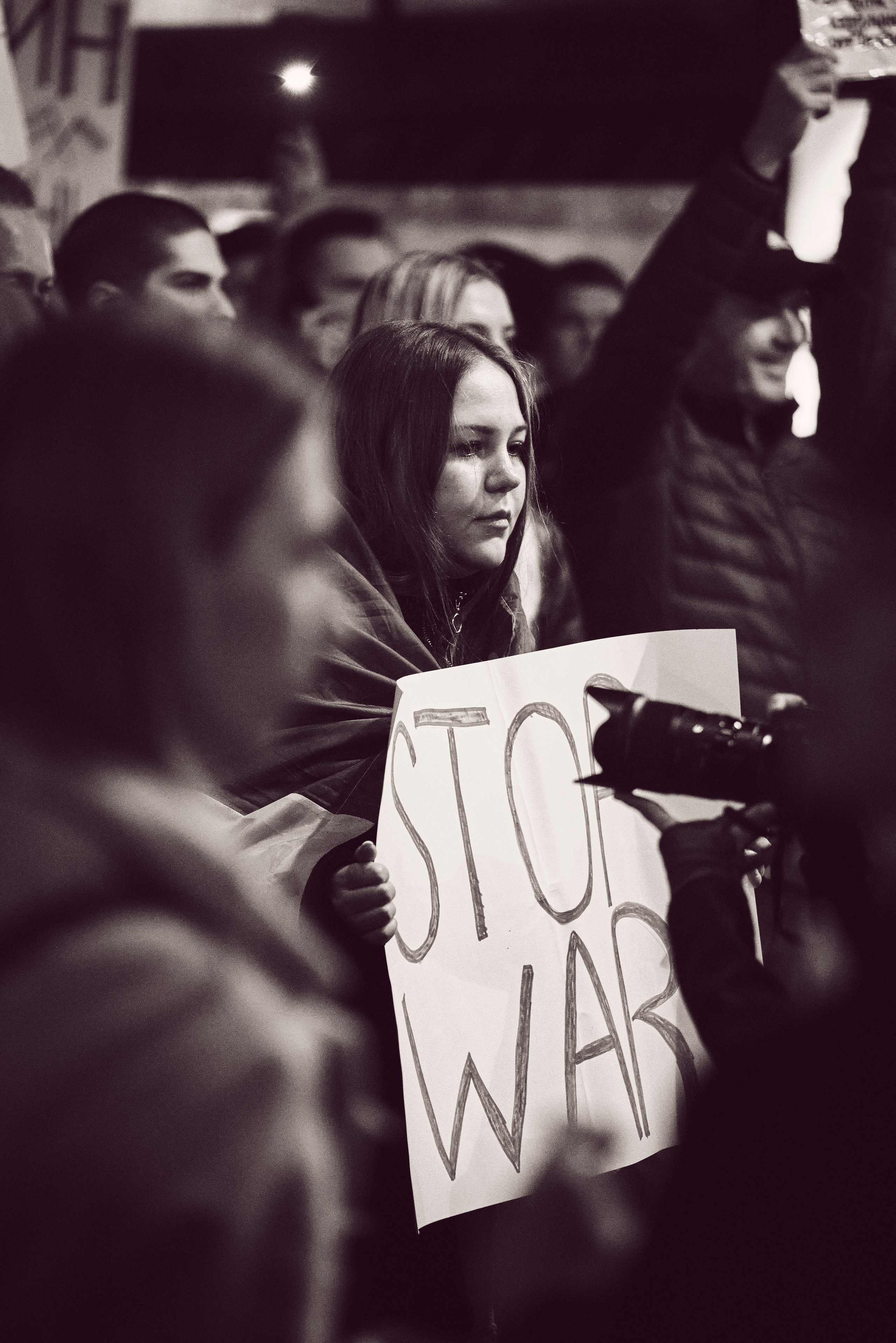 Special Report. Tel Aviv. Protest Against War. Middle East Photo Agency — Свадьбы, Бар и Бат-мицва, Брит, Театр, Магниты, Портреты