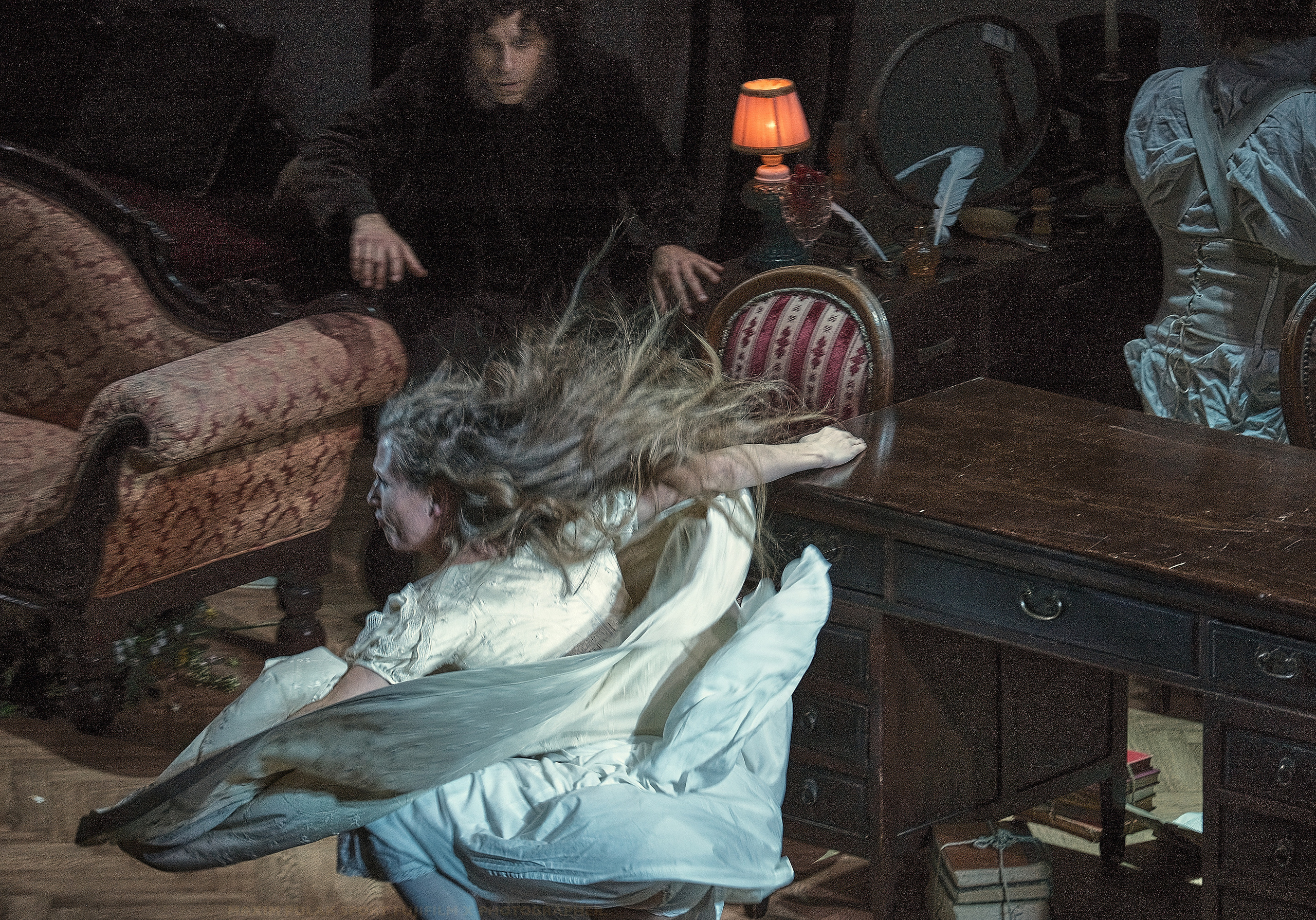 Theater Gesher. “Onegin. Comments”. Middle East Photo Agency — Weddings, Bar & Bat Mitzvahs, Brit Milah, Theater, Magnets, Portraits