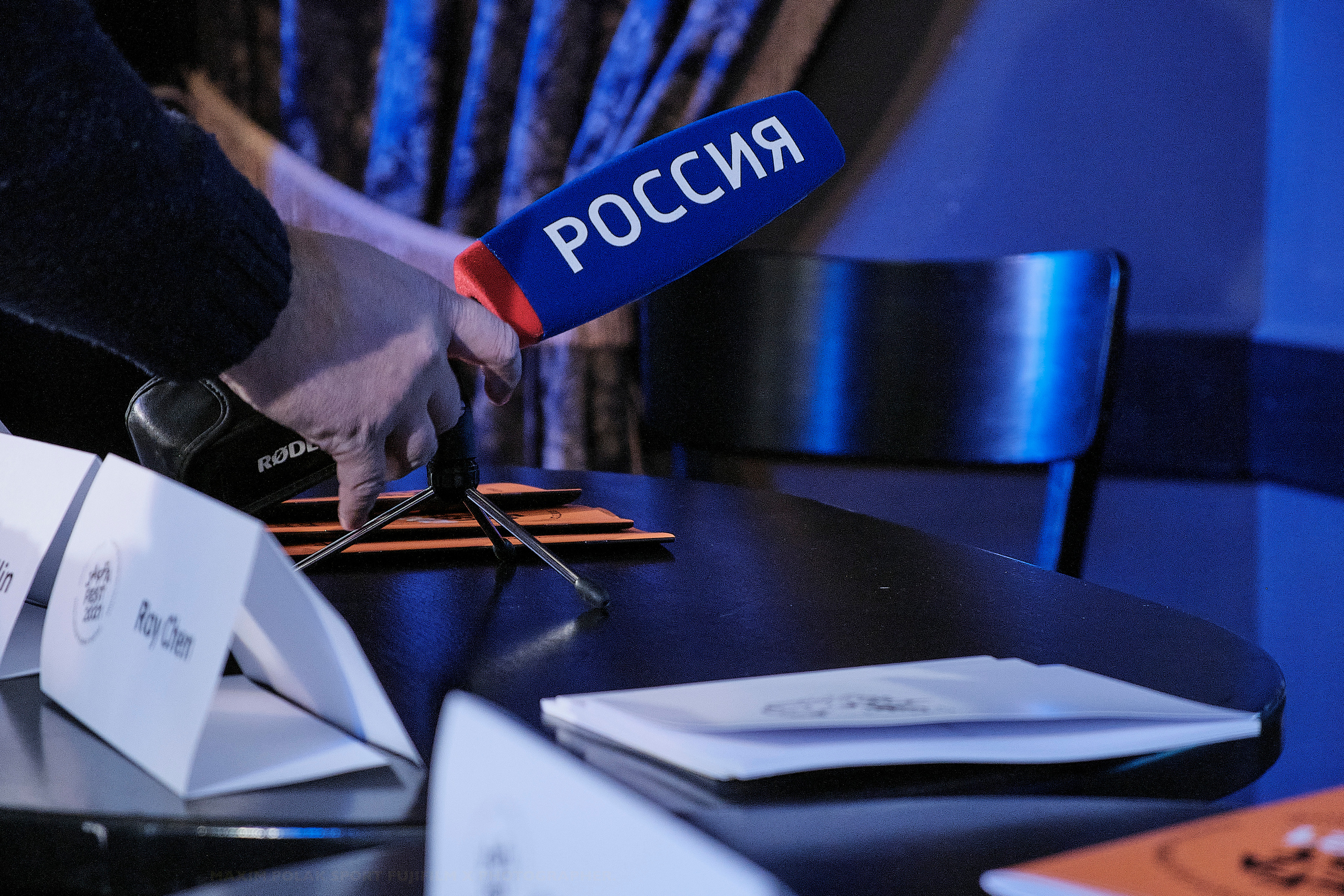 Theater Gesher Onegin. Middle East Photo Agency — Weddings, Bar & Bat Mitzvahs, Brit Milah, Theater, Magnets, Portraits