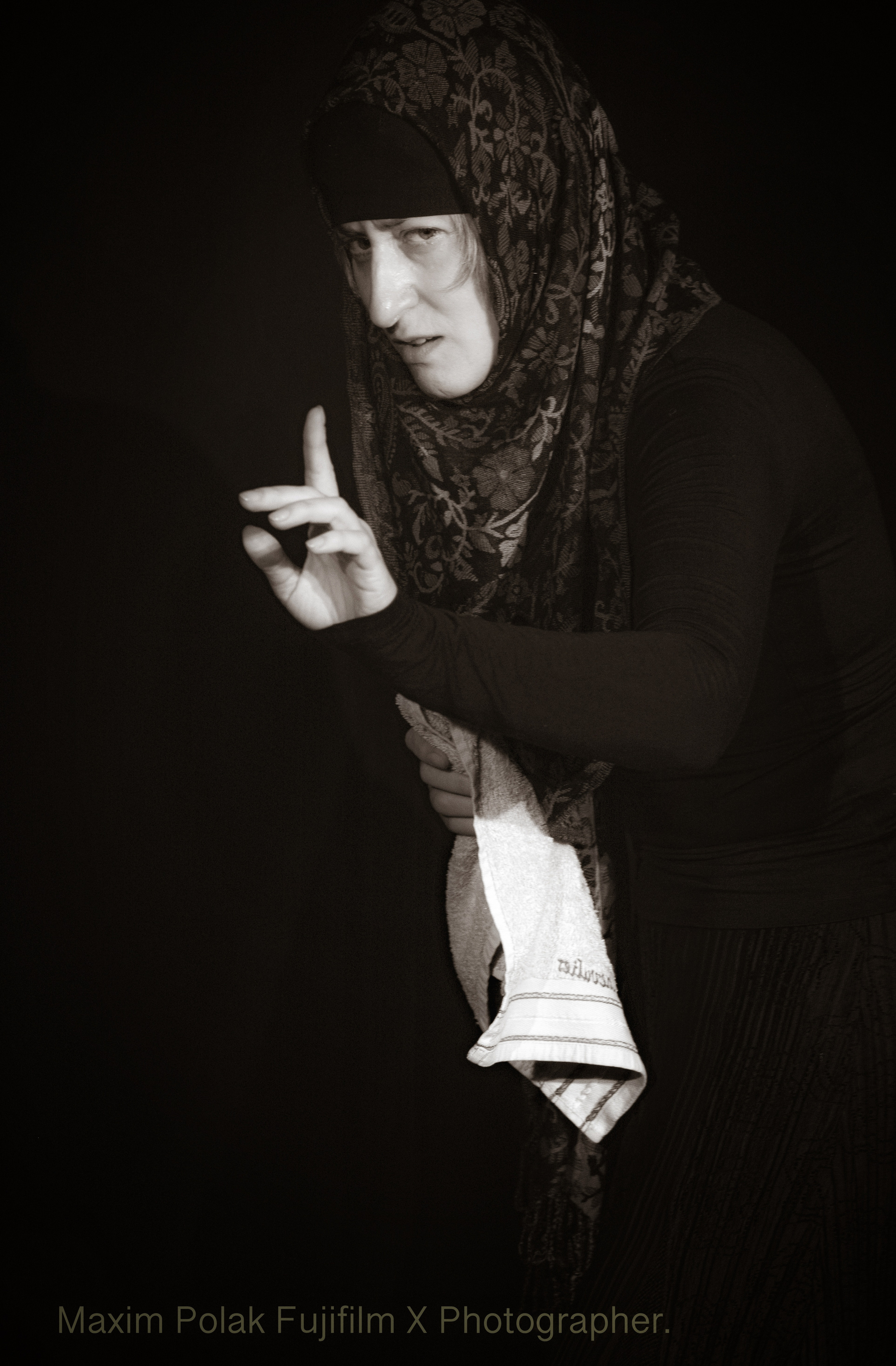 Theater Inoi…. Middle East Photo Agency — Weddings, Bar & Bat Mitzvahs, Brit Milah, Theater, Magnets, Portraits