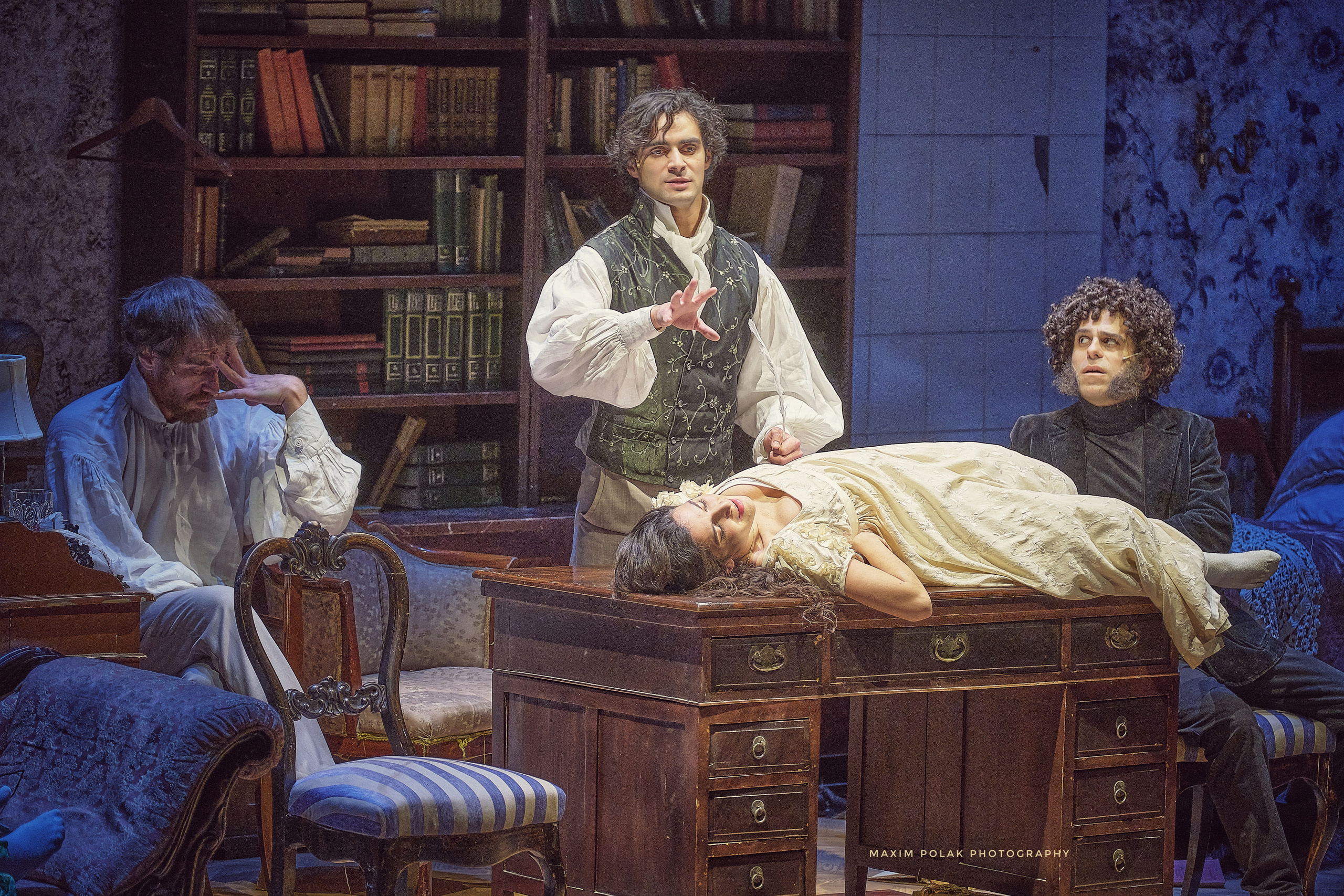 Theatre Gesher. “Onegin. Comments”. Middle East Photo Agency — Weddings, Bar & Bat Mitzvahs, Brit Milah, Theater, Magnets, Portraits