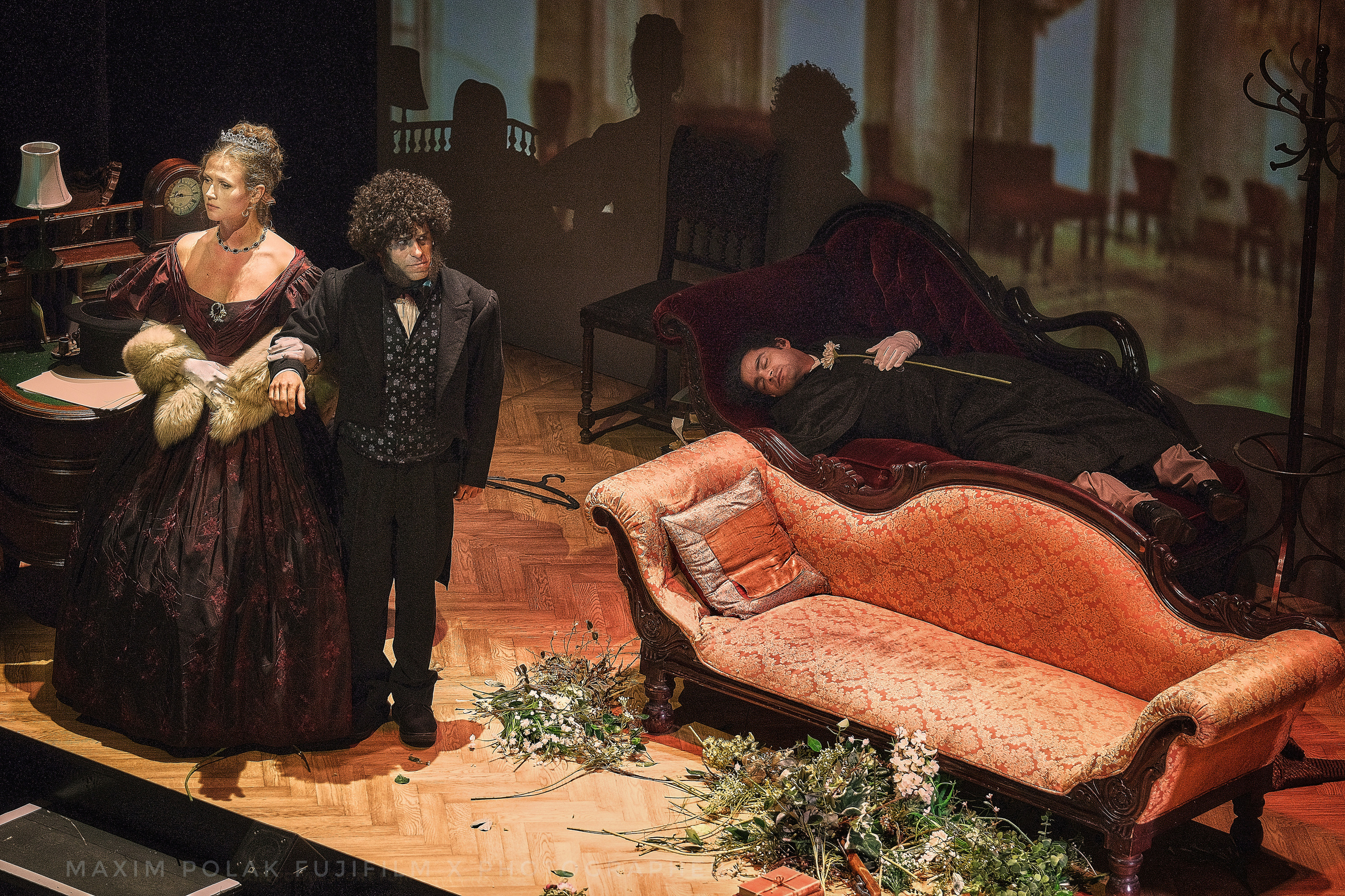 Theater Gesher. “Onegin. Comments”. Middle East Photo Agency — Weddings, Bar & Bat Mitzvahs, Brit Milah, Theater, Magnets, Portraits