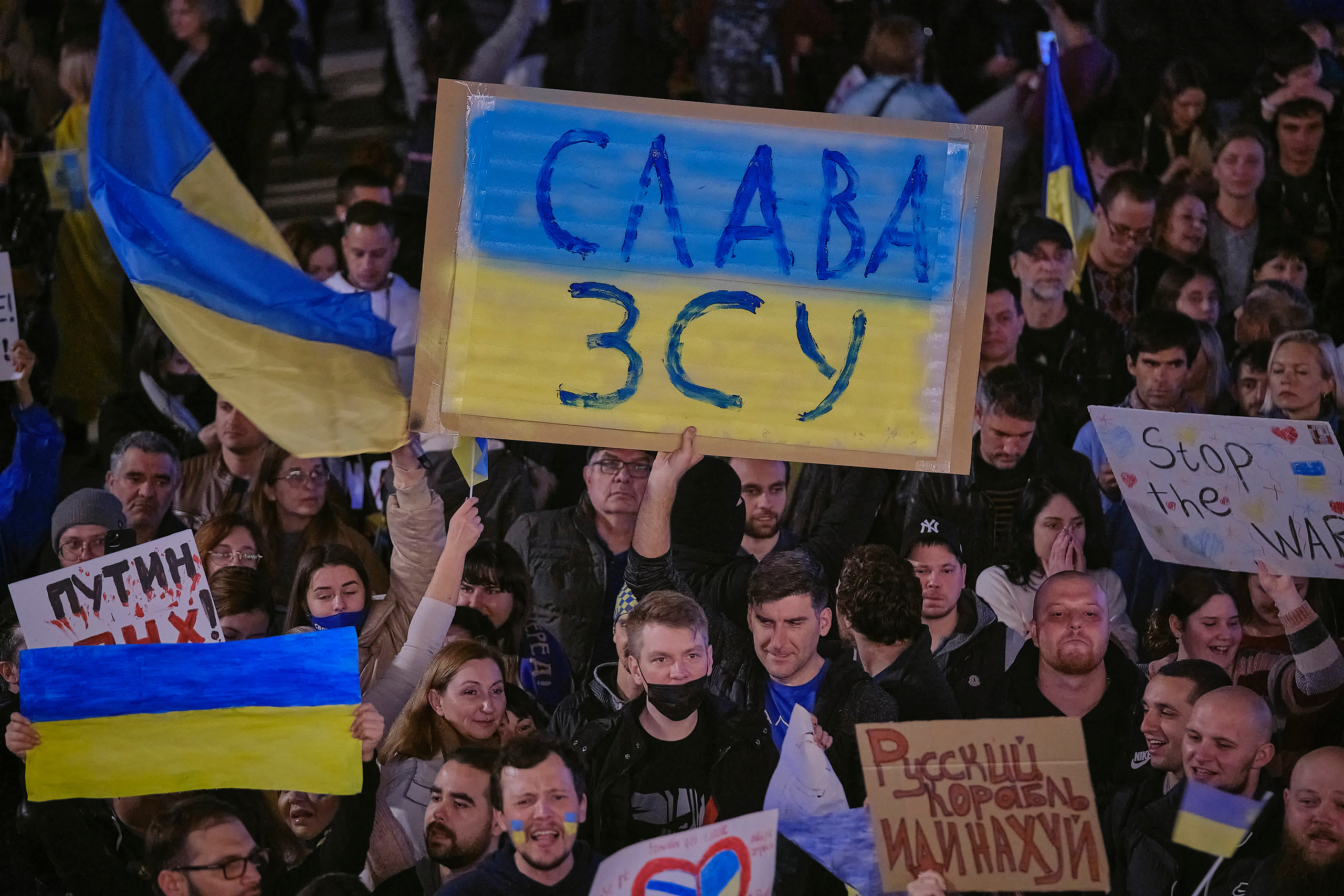 Special Report. Tel Aviv. Protest Against War. Middle East Photo Agency — Свадьбы, Бар и Бат-мицва, Брит, Театр, Магниты, Портреты