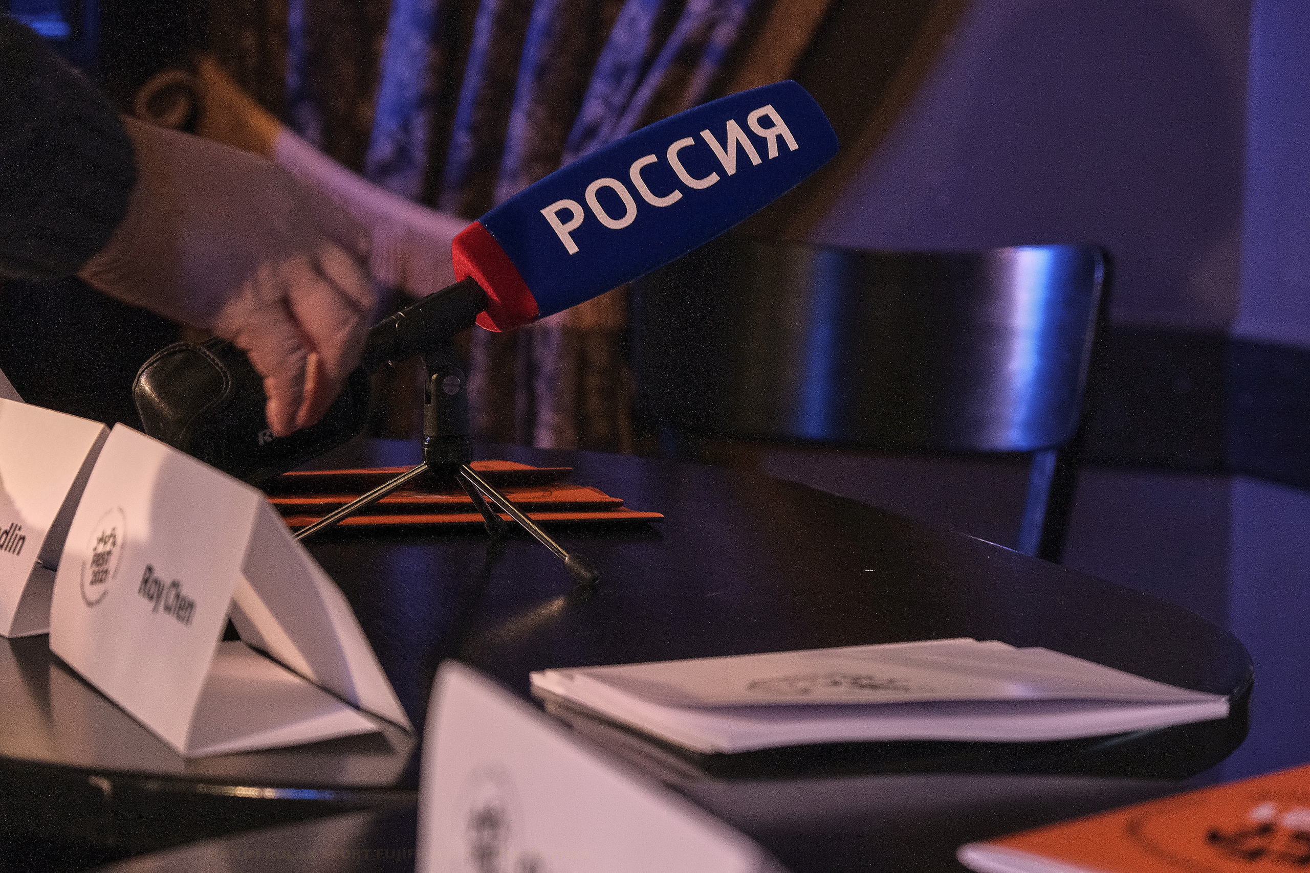 Theater Gesher Onegin. Middle East Photo Agency — Weddings, Bar & Bat Mitzvahs, Brit Milah, Theater, Magnets, Portraits