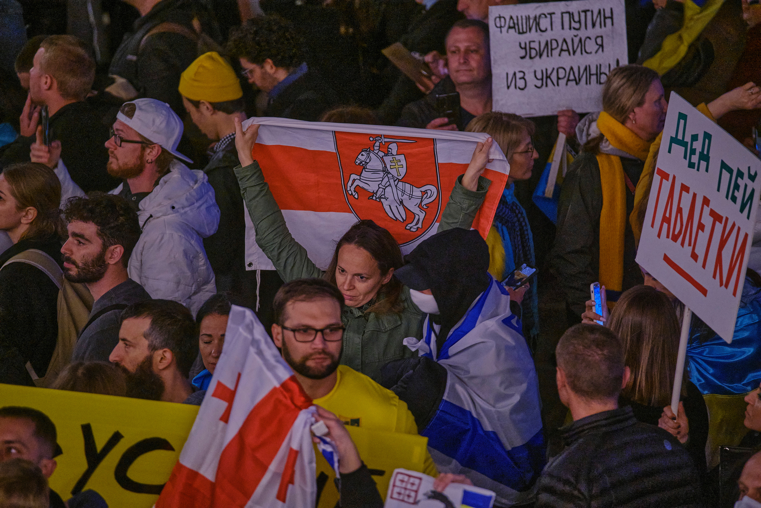 Special Report. Tel Aviv. Protest Against War. Middle East Photo Agency — Свадьбы, Бар и Бат-мицва, Брит, Театр, Магниты, Портреты