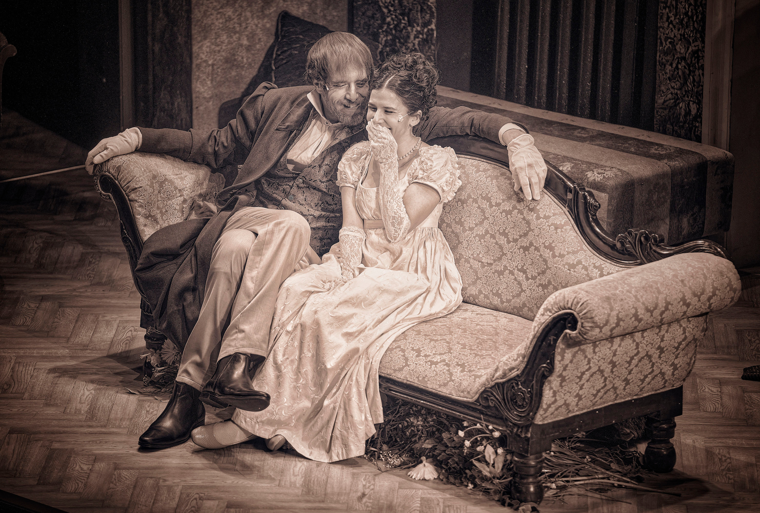 Theatre Gesher. “Onegin. Comments”. Middle East Photo Agency — Weddings, Bar & Bat Mitzvahs, Brit Milah, Theater, Magnets, Portraits