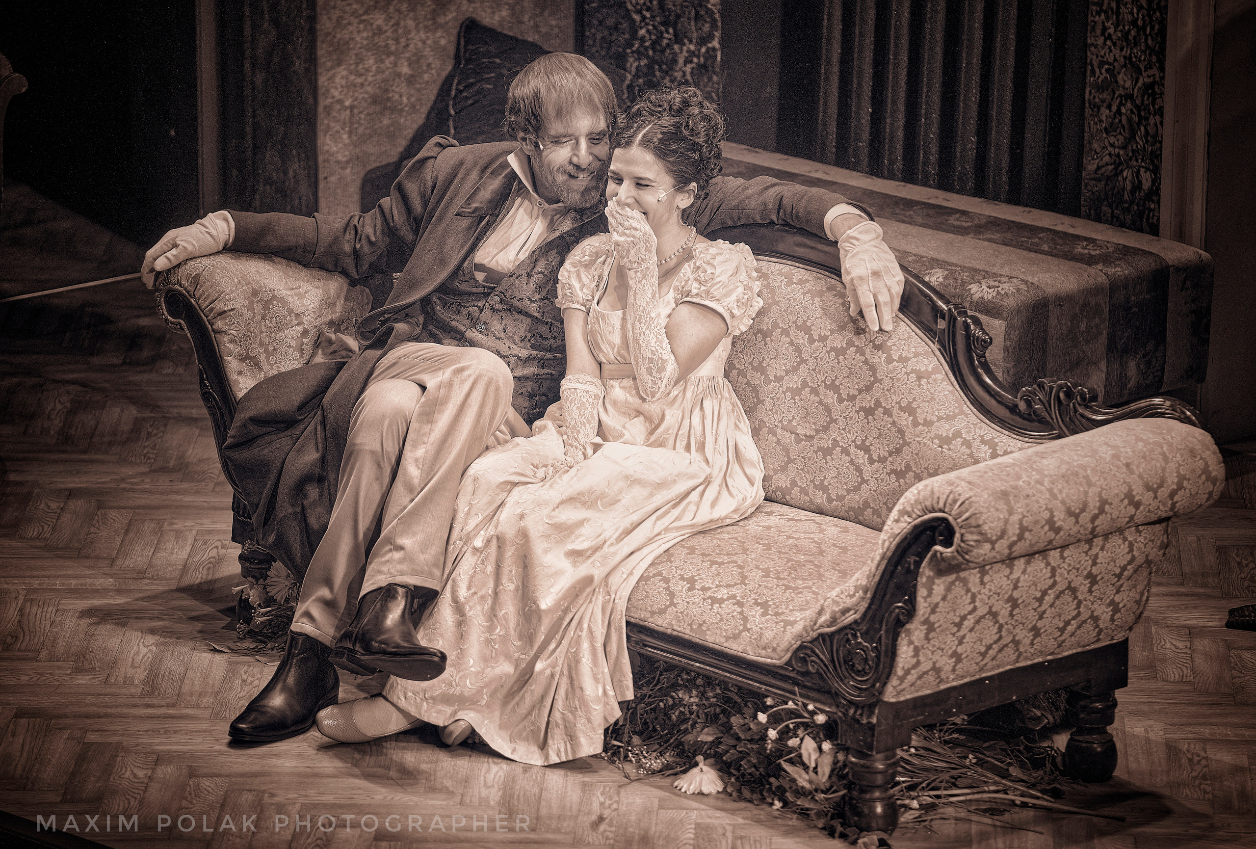 Theatre Gesher. “Onegin. Comments”. Middle East Photo Agency — Weddings, Bar & Bat Mitzvahs, Brit Milah, Theater, Magnets, Portraits