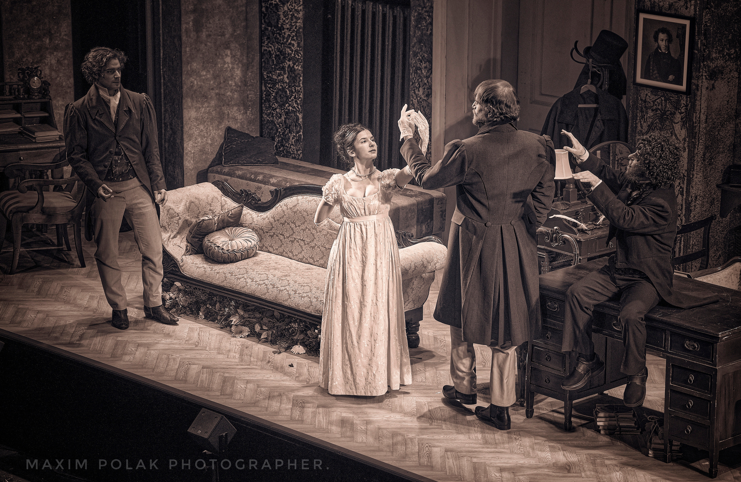 Theatre Gesher. “Onegin. Comments”. Middle East Photo Agency — Weddings, Bar & Bat Mitzvahs, Brit Milah, Theater, Magnets, Portraits