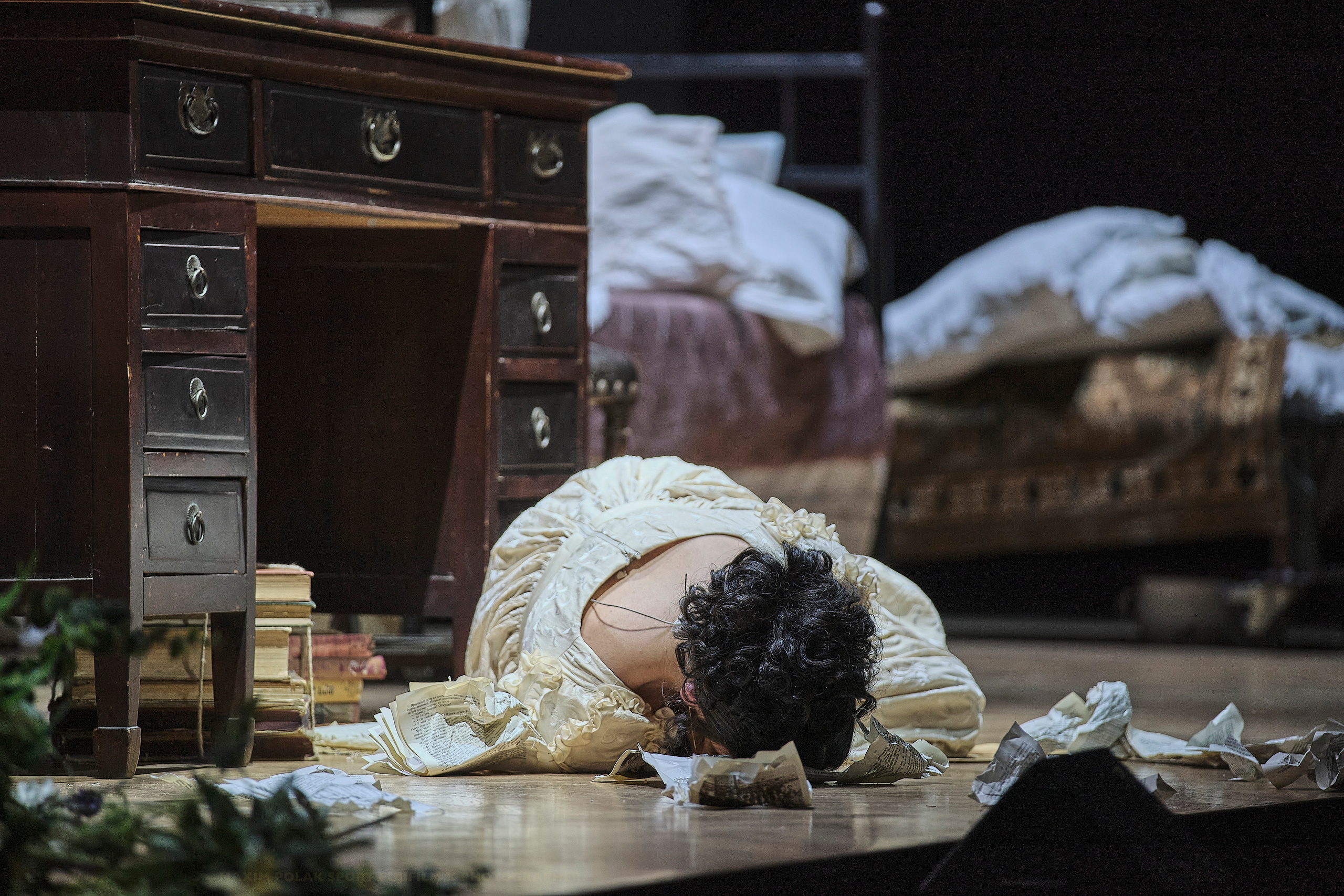 Theater Gesher. “Onegin. Comments”. Middle East Photo Agency — Weddings, Bar & Bat Mitzvahs, Brit Milah, Theater, Magnets, Portraits