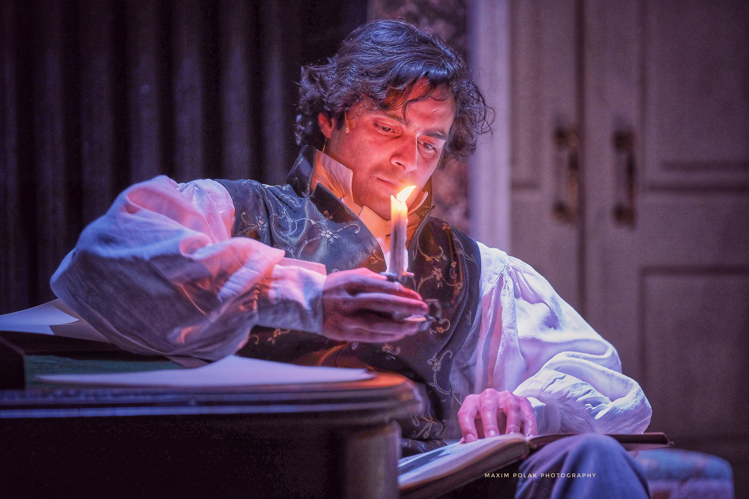 Theatre Gesher. “Onegin. Comments”. Middle East Photo Agency — Weddings, Bar & Bat Mitzvahs, Brit Milah, Theater, Magnets, Portraits