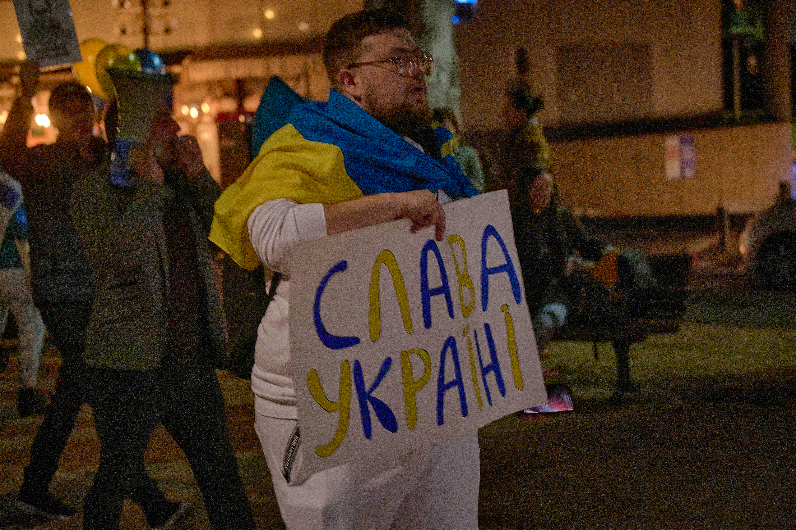 Special Report. Tel Aviv. Protest Against War. Middle East Photo Agency — Свадьбы, Бар и Бат-мицва, Брит, Театр, Магниты, Портреты
