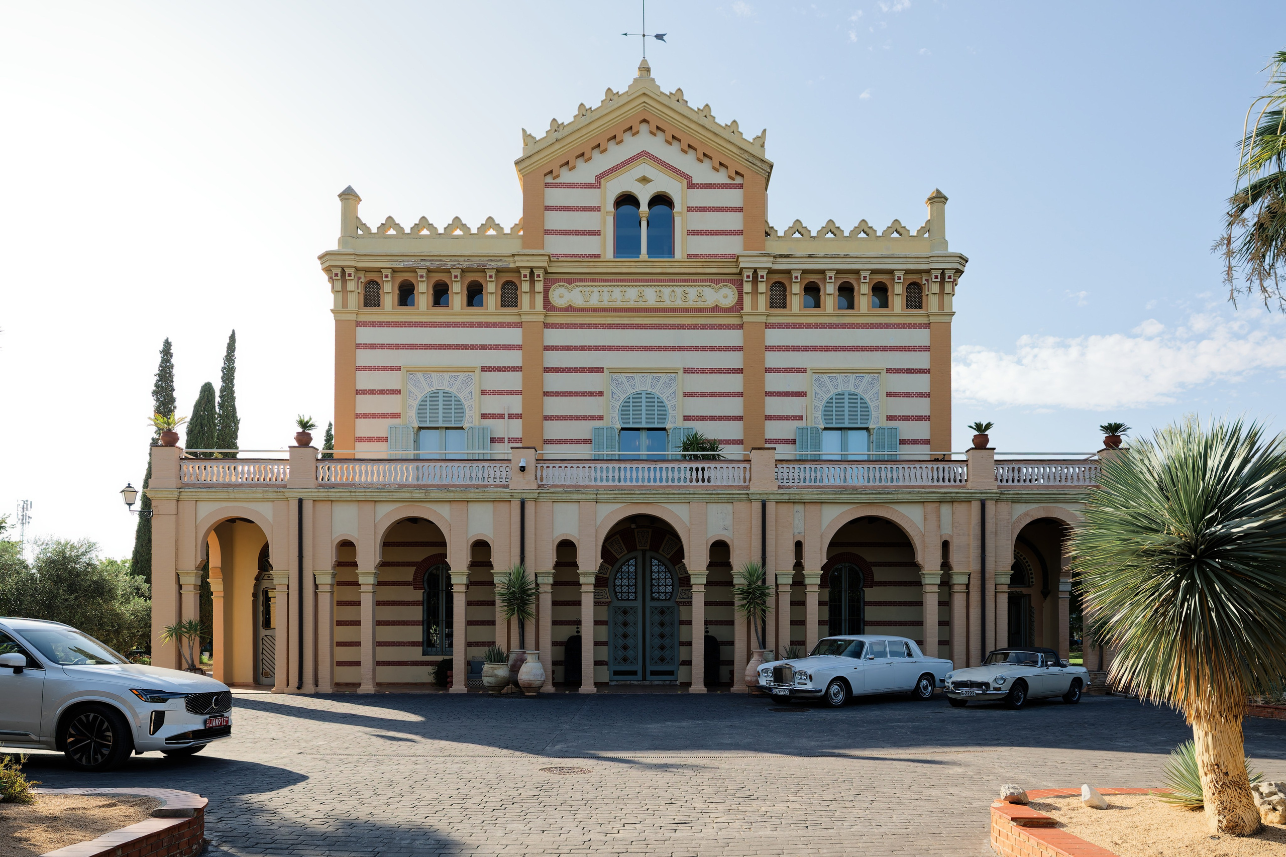 Wedding of Gracie & Joe at Gran Villa Rosa, Barcelona