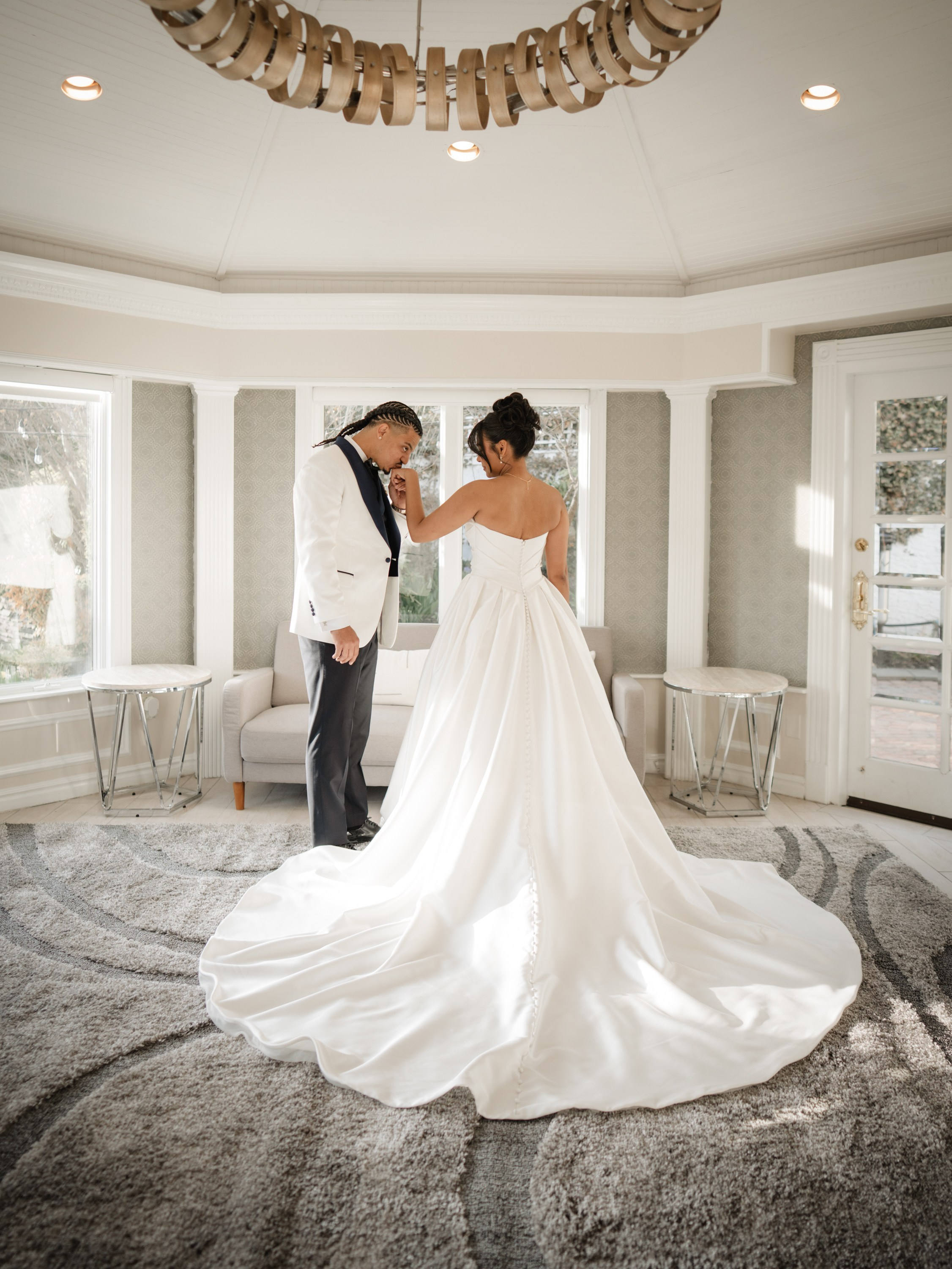 Julio and Tiana’s wedding. Woodbury, NY. Portrait and wedding photographer in New York