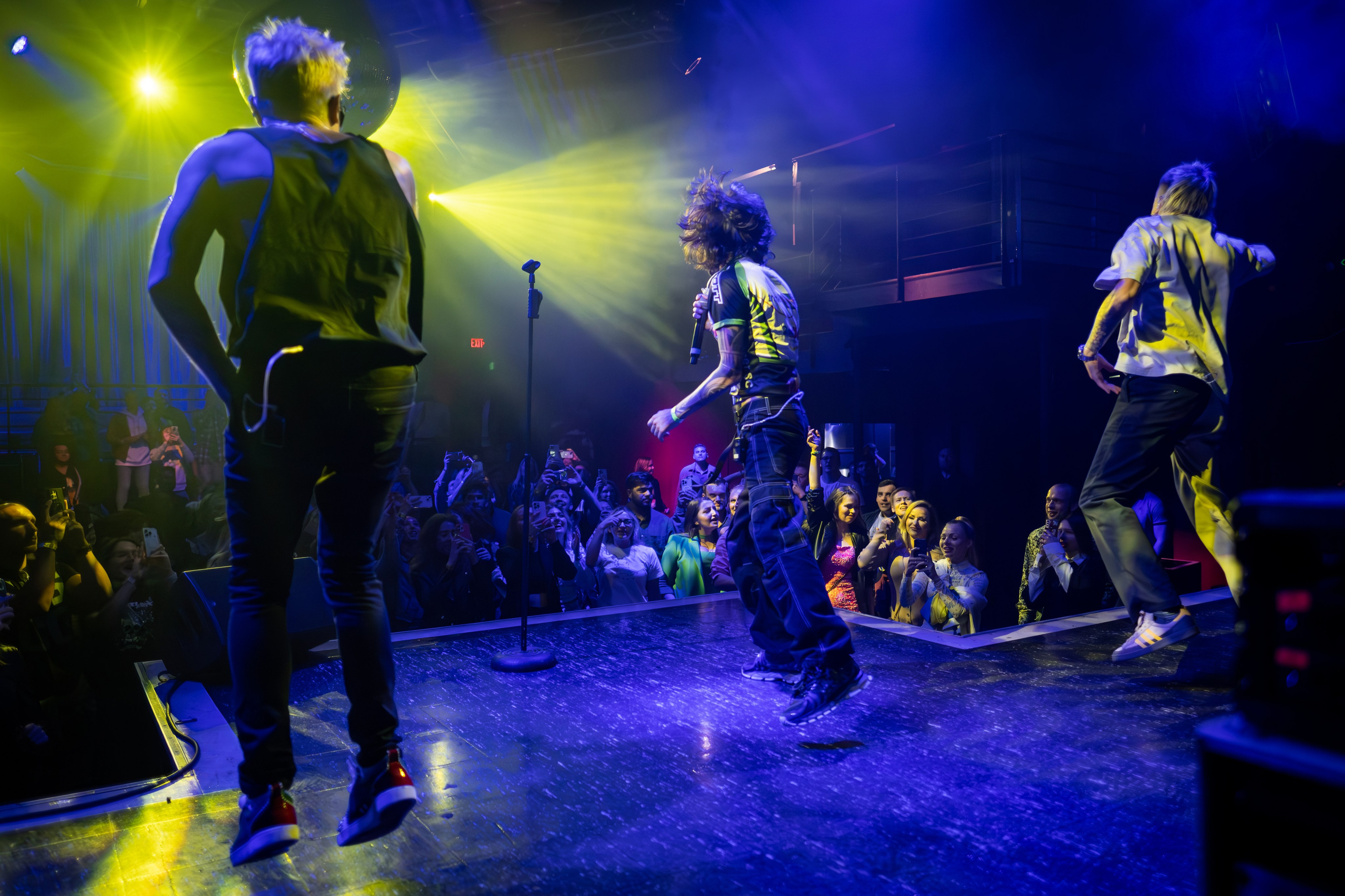 SHUMEI_YAKTAK_QUESTPISTOLS / 2023. Reportage concert portrait photography in the San Francisco Bay Area