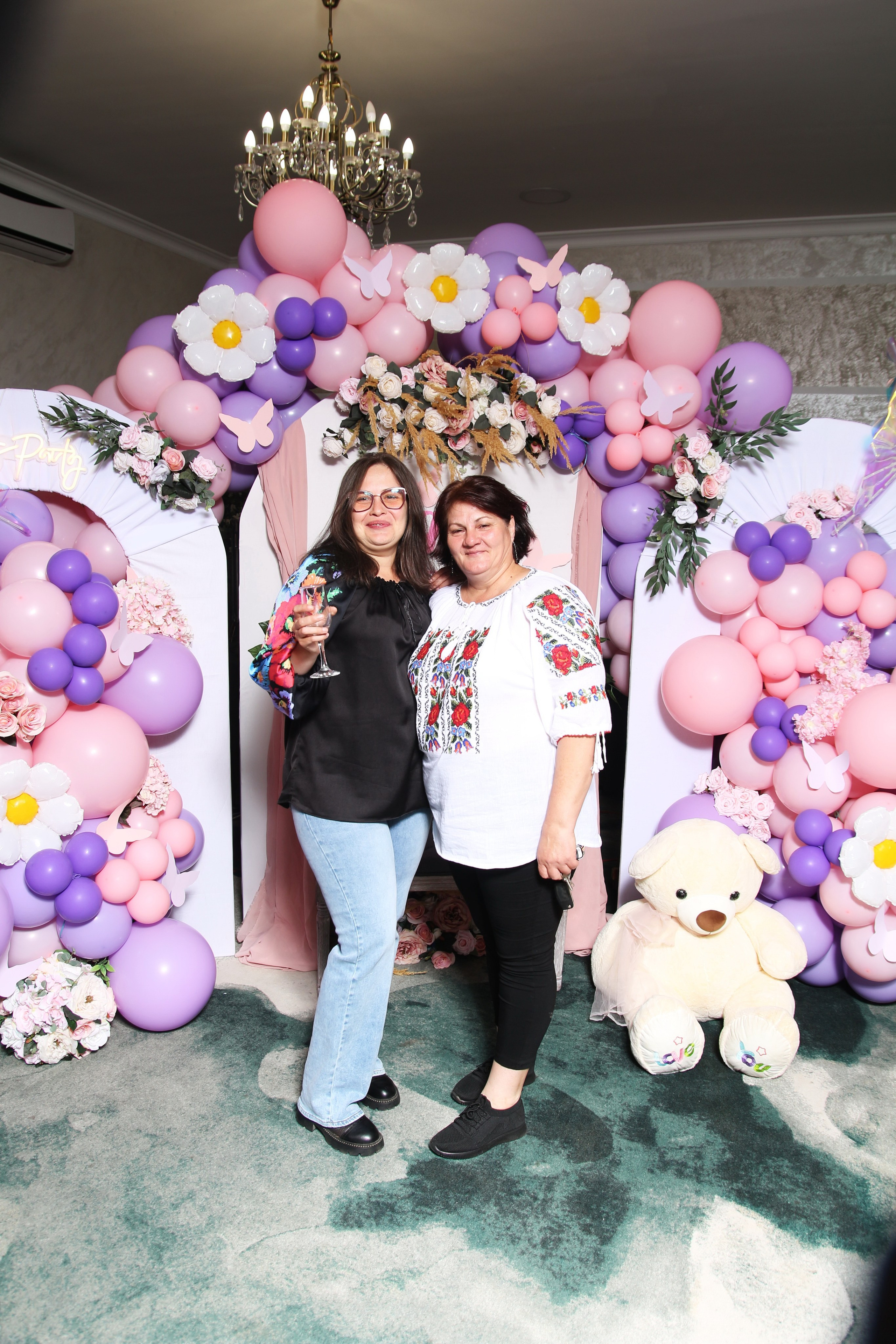 BYZO MEDIA. PETRU BYZO - family and children photographer in ROMANIA