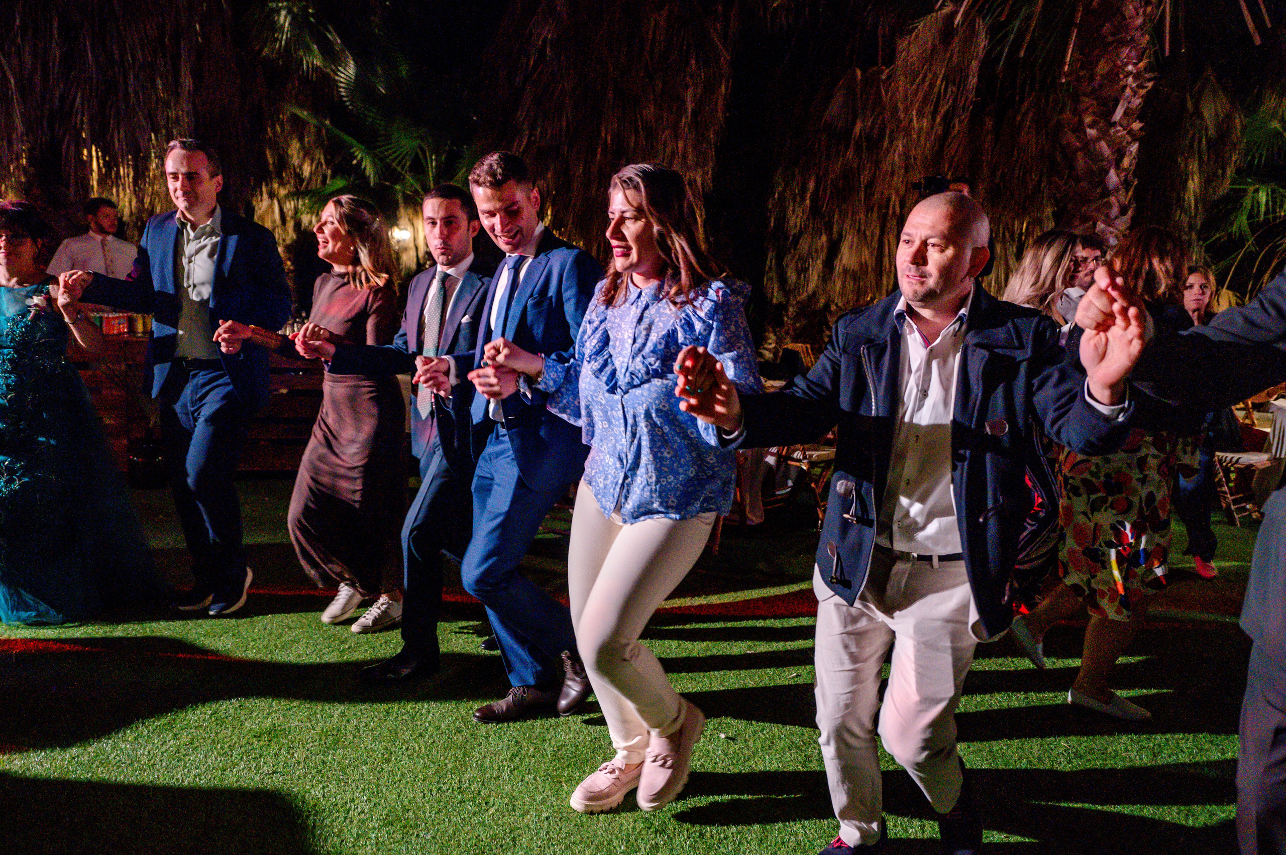 BYZO MEDIA. PETRU BYZO - family and children photographer in ROMANIA