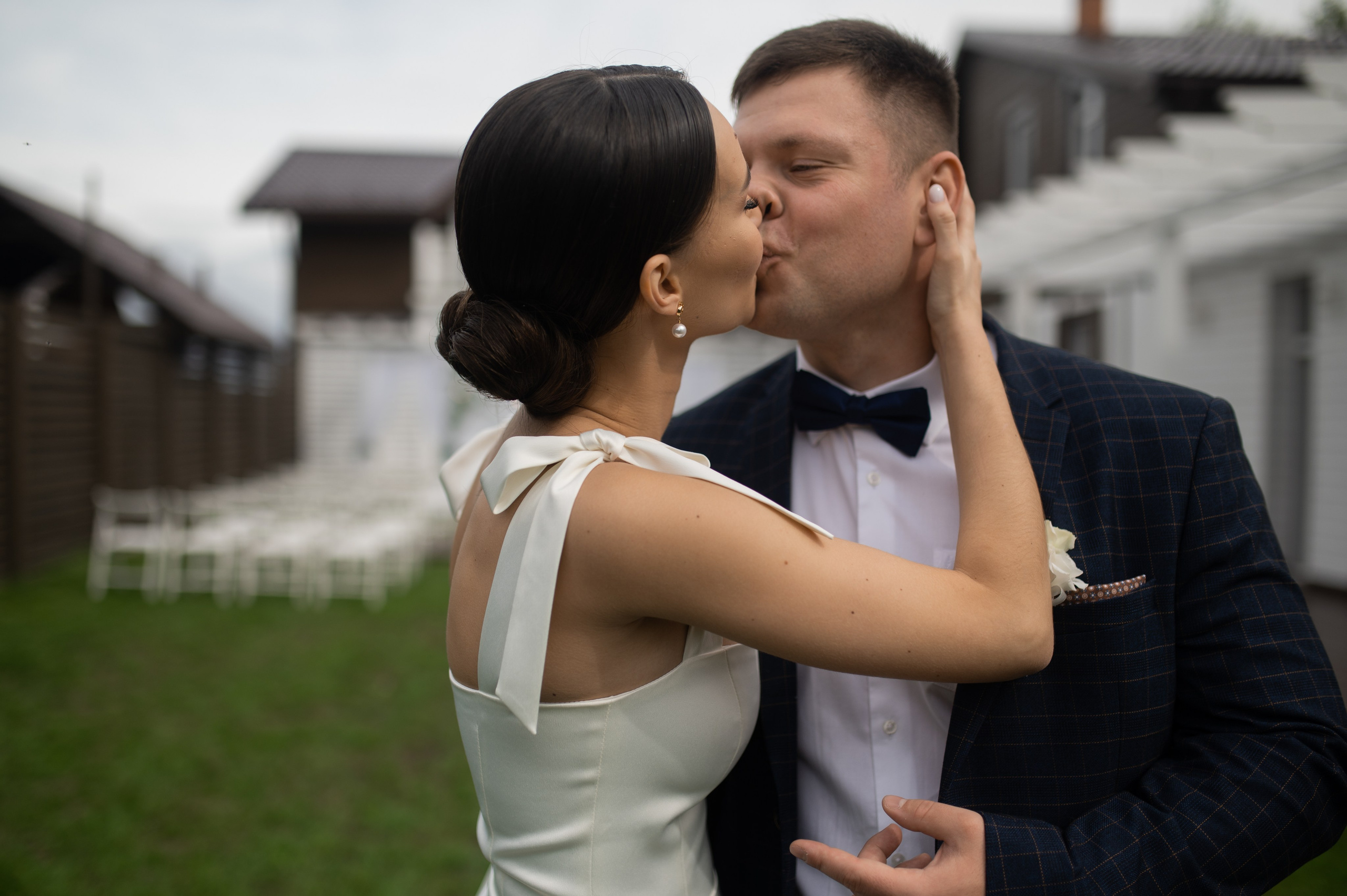 Together is better. Wedding and commercial photographer