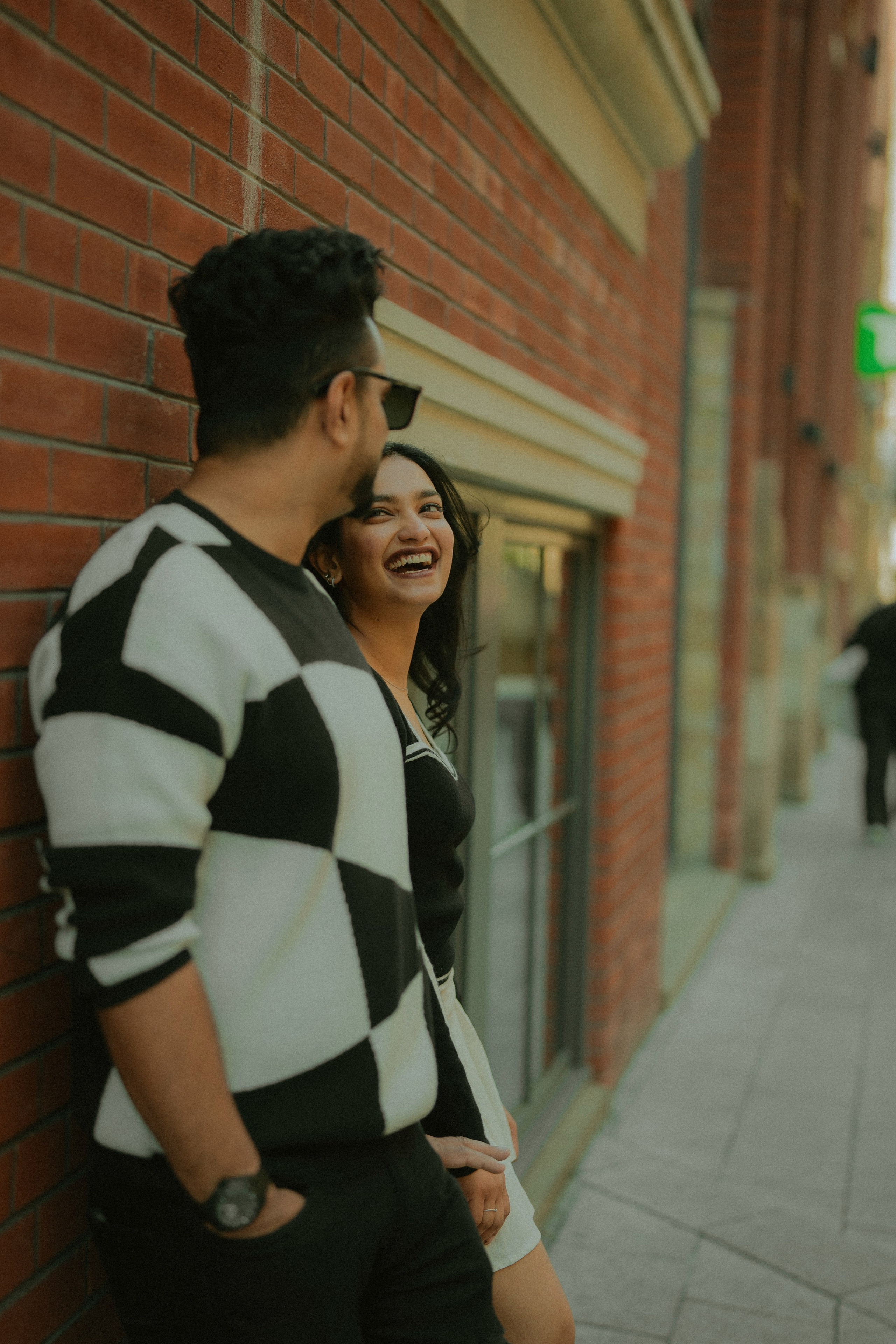 Downtown Romance at Toronto. Fine art Wedding Photographers in India & Canada