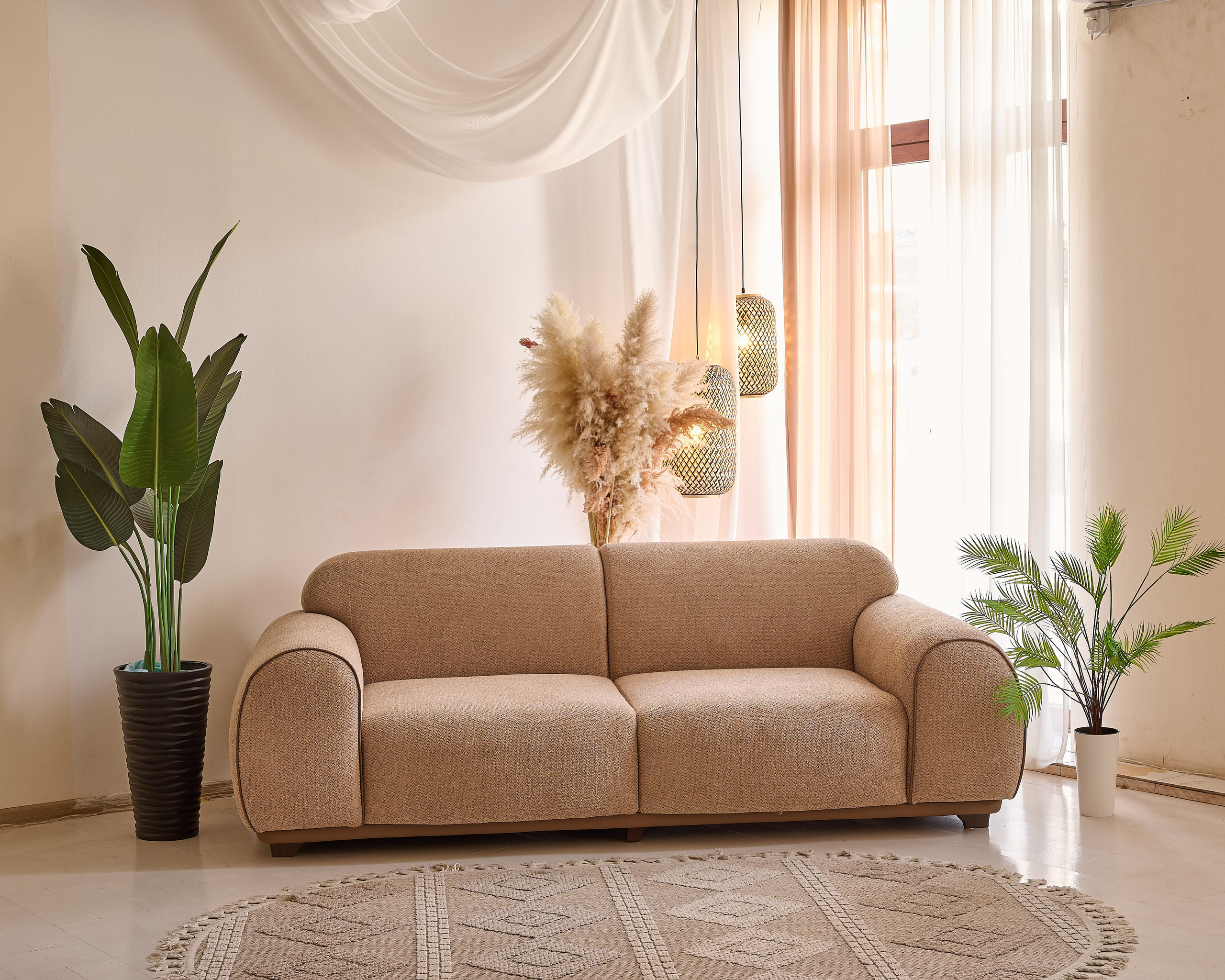 Зал «Home» — (ул.Бабура, 73Б). 2astudio.uz