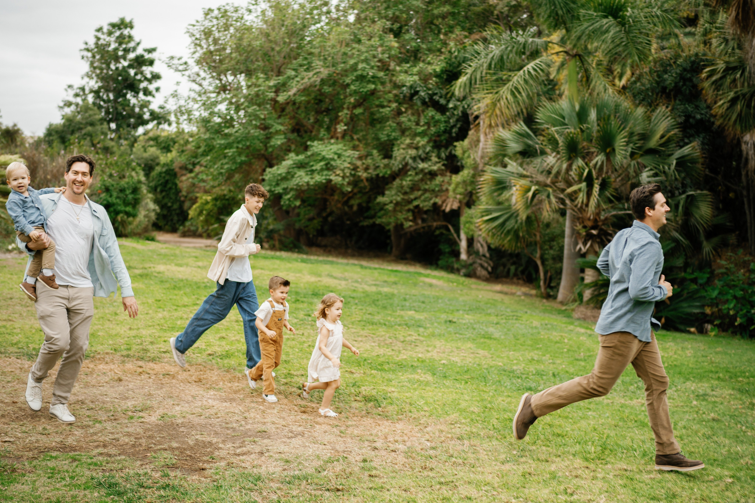 Fullerton Arboretum, California Family Photoshoot. Wedding Photography & Videography Team in California, Los Angeles, San Francisco, San Diego and Travel