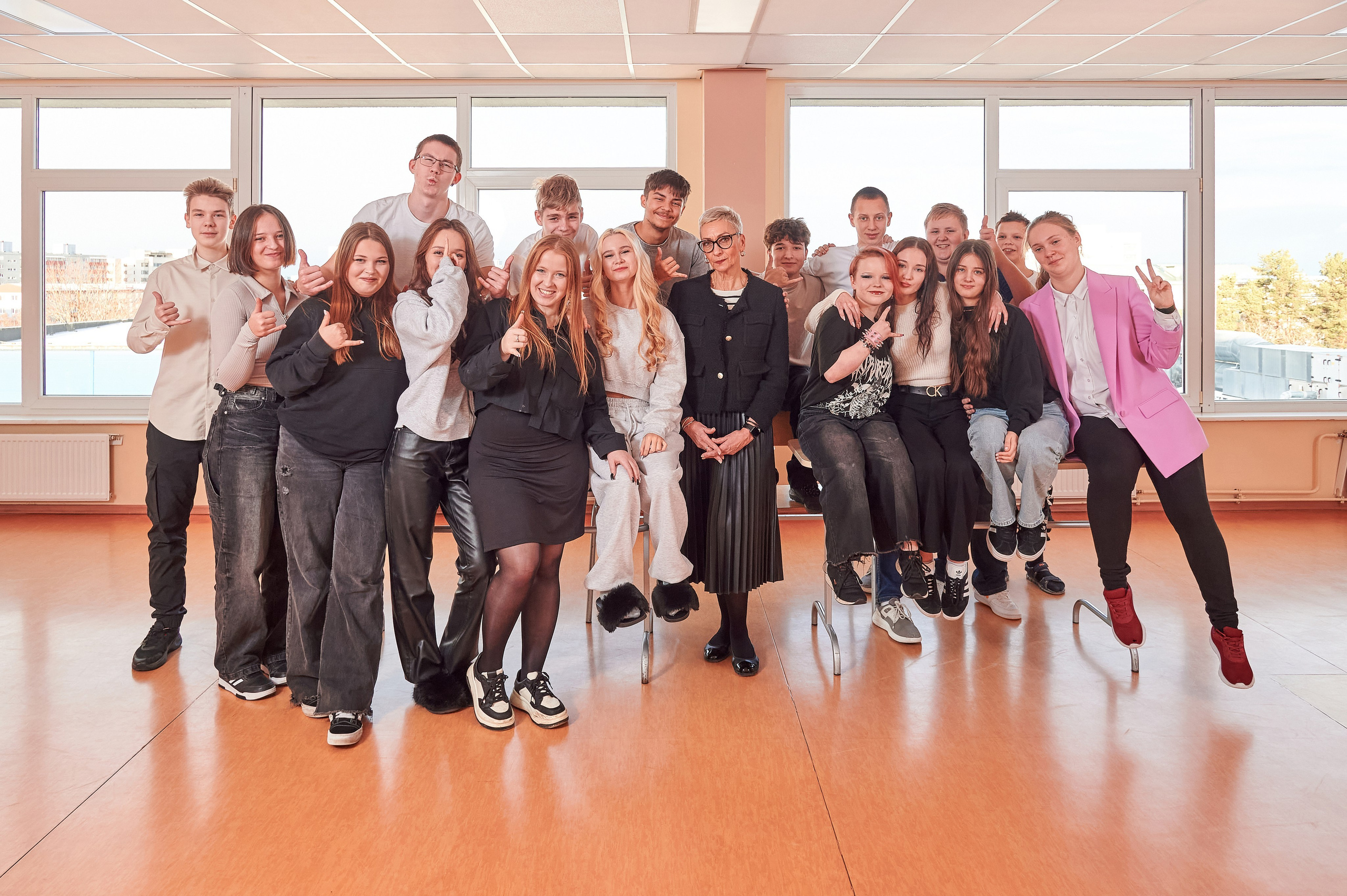 Выпускные альбомы для школ — для дружных классов. Нескучные выпускные альбомы в Таллине | Авторские макеты