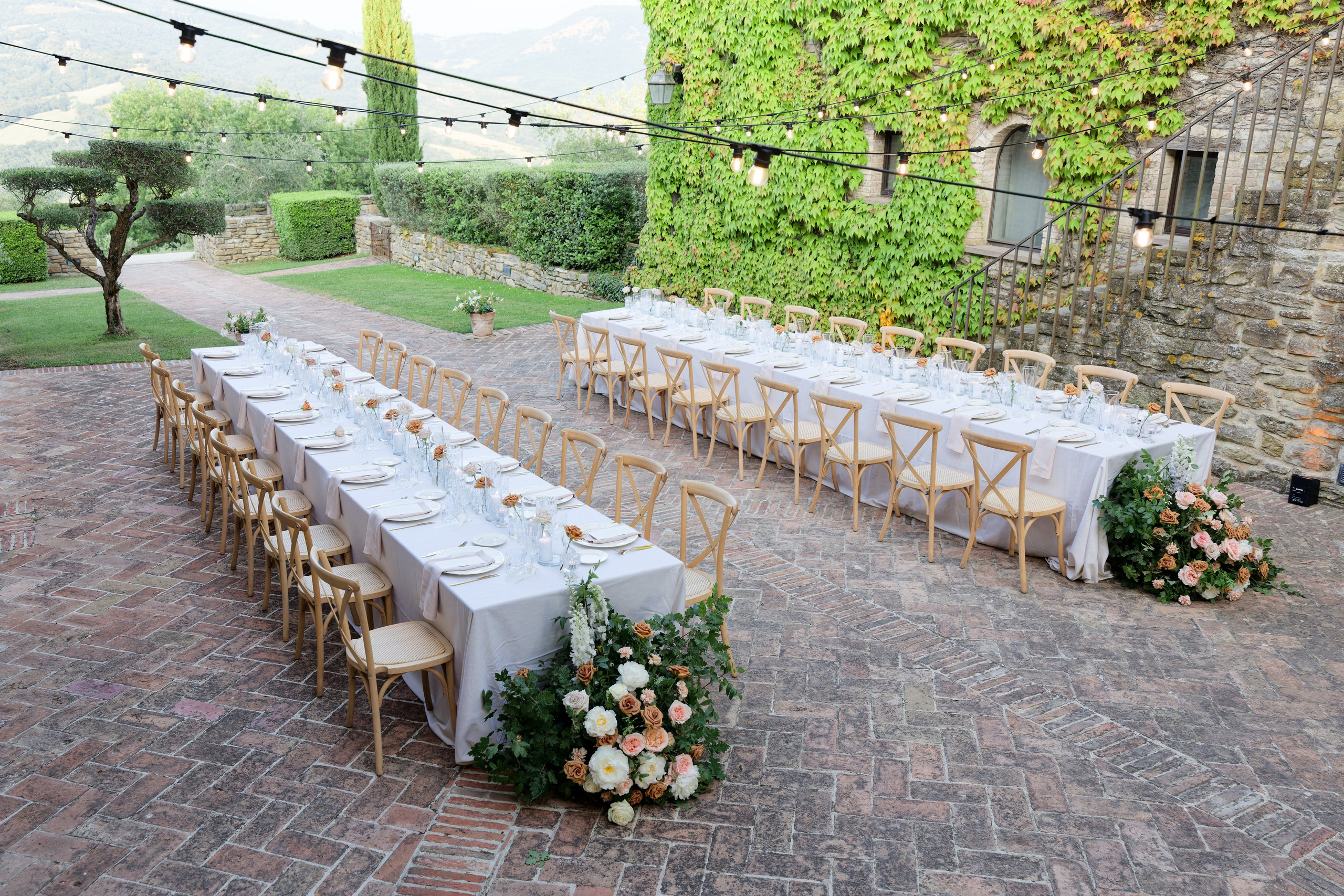 Wedding at Borgo Bastia Creti, Umbria