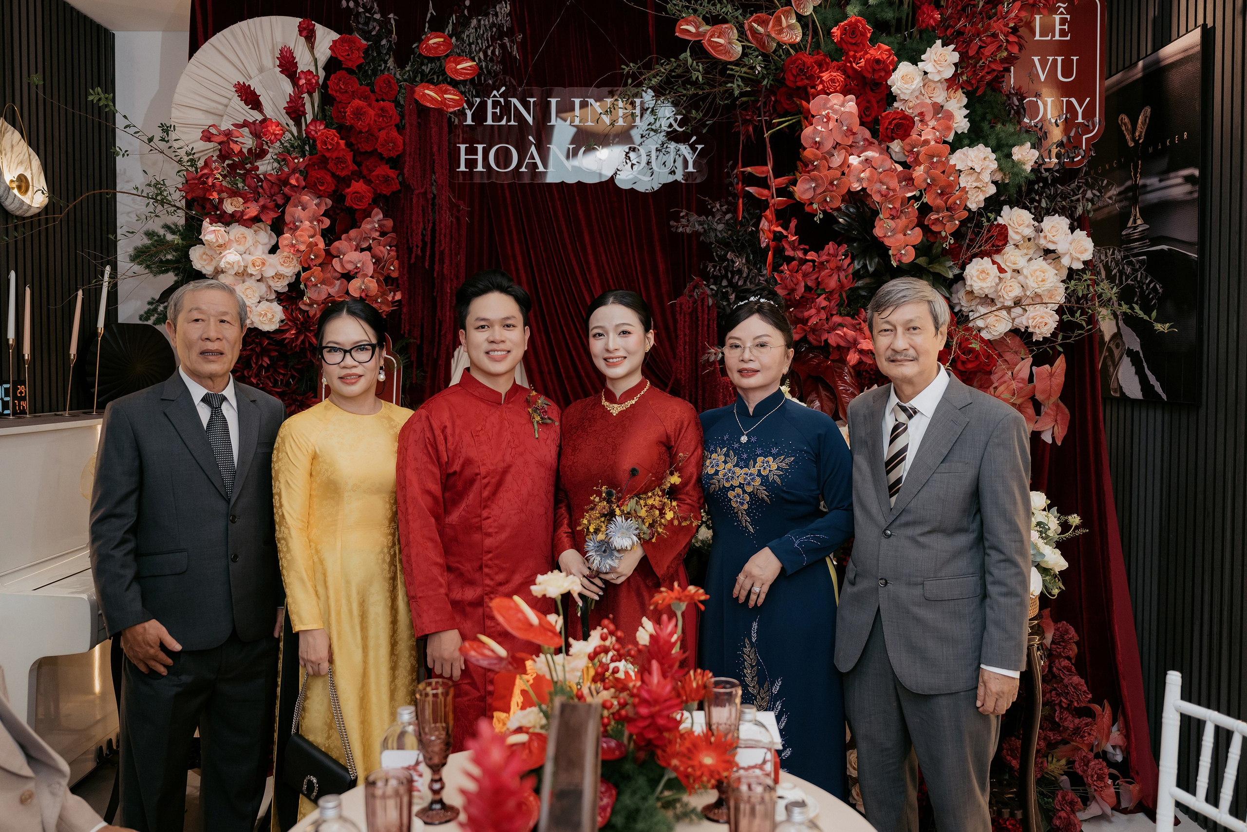 YEN LINH & HOANG QUY / Wedding Ceremony. Nhiếp ảnh gia đám cưới hàng đầu tại Thành Phố Hồ Chí Minh