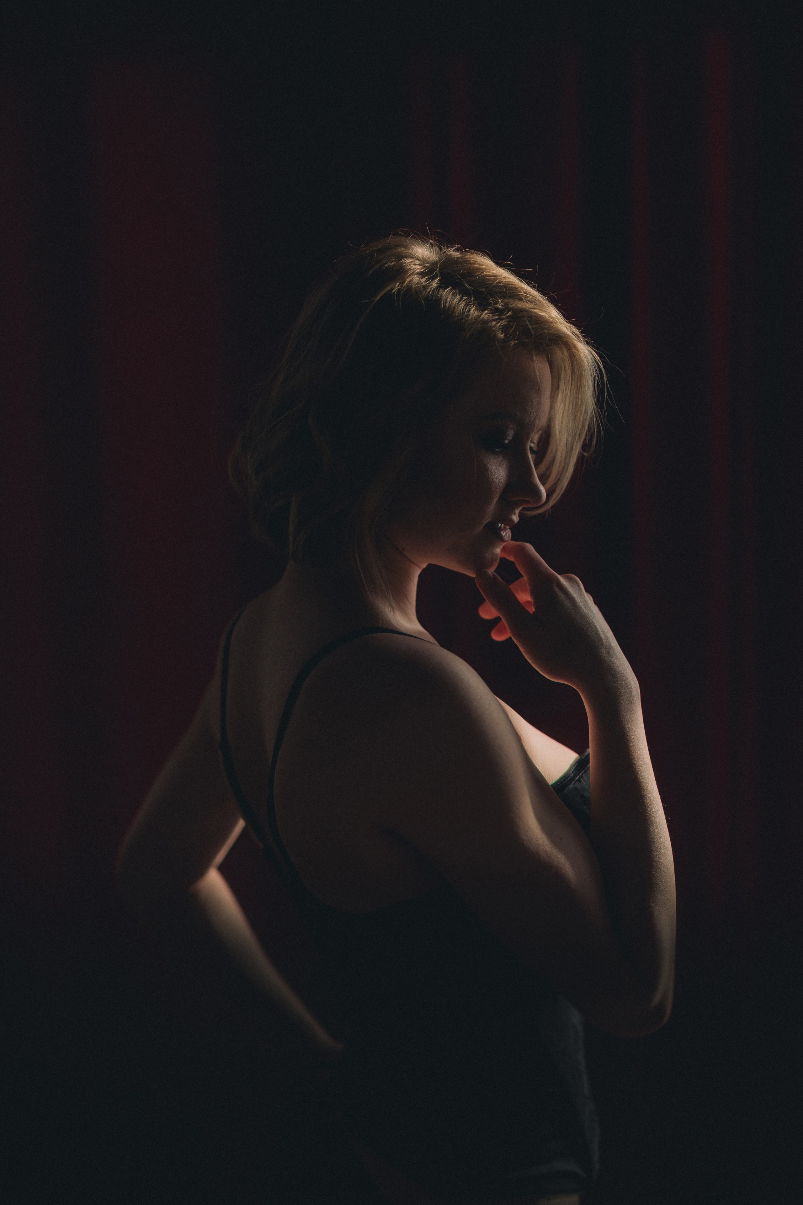 Luda. Sensualna w studio. Fotograf w Krakowie i Europie