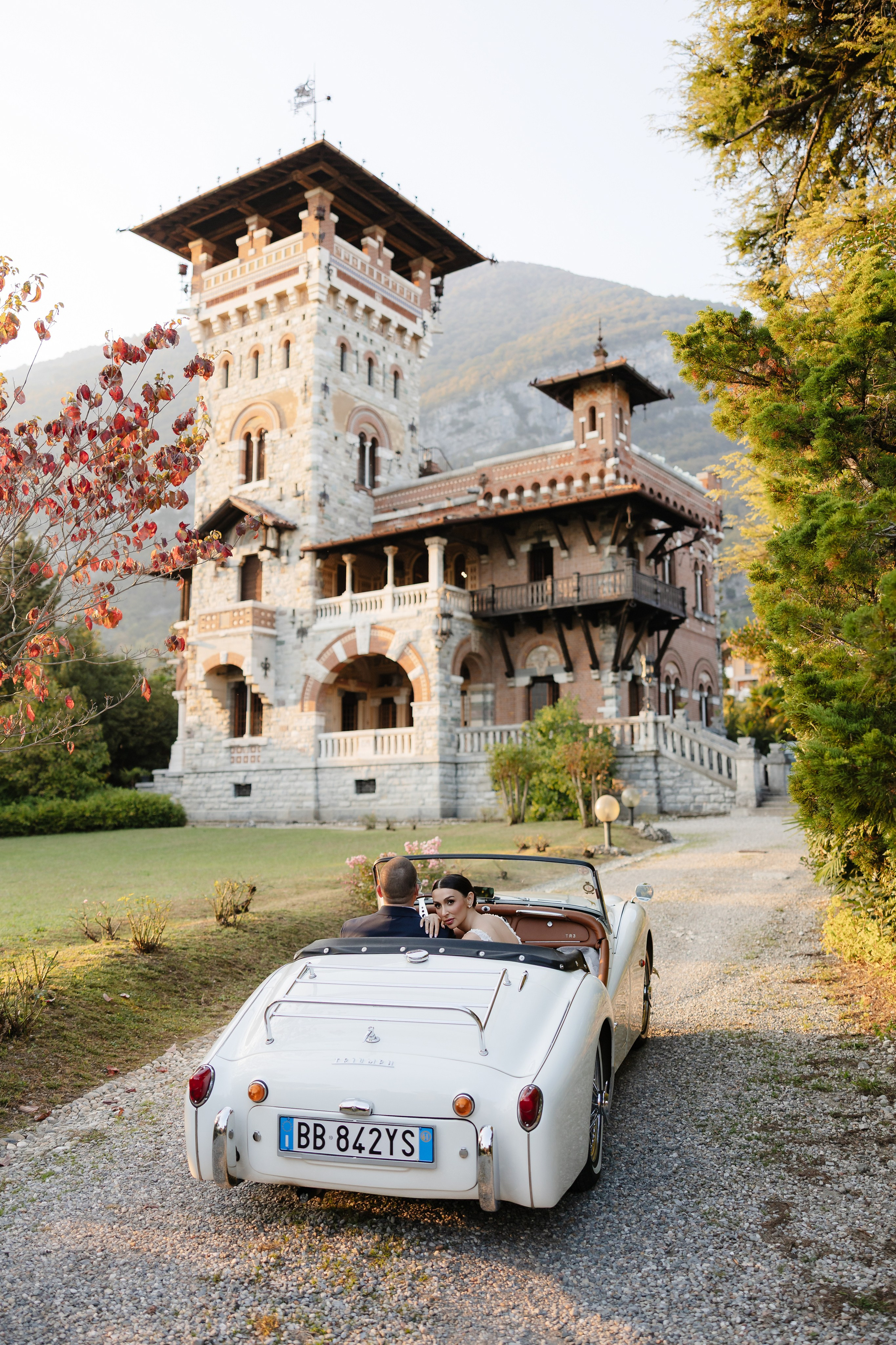 That’s Amore — Nina & Darren’s Lake Como Elopement. YES I DO PRODUCTION — Wedding photography&videography