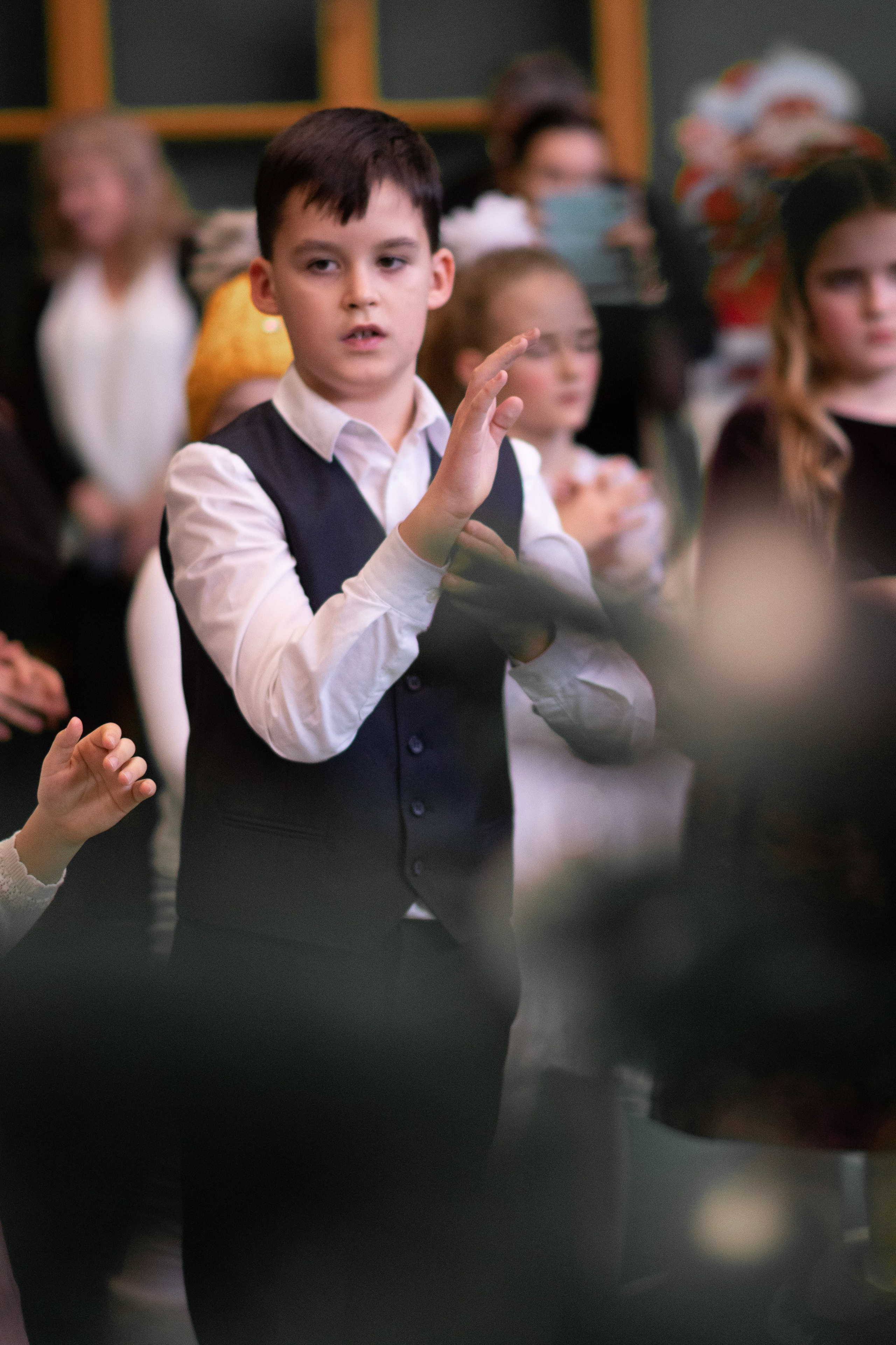 Новогодний хоровод. Семейный и детский фотограф