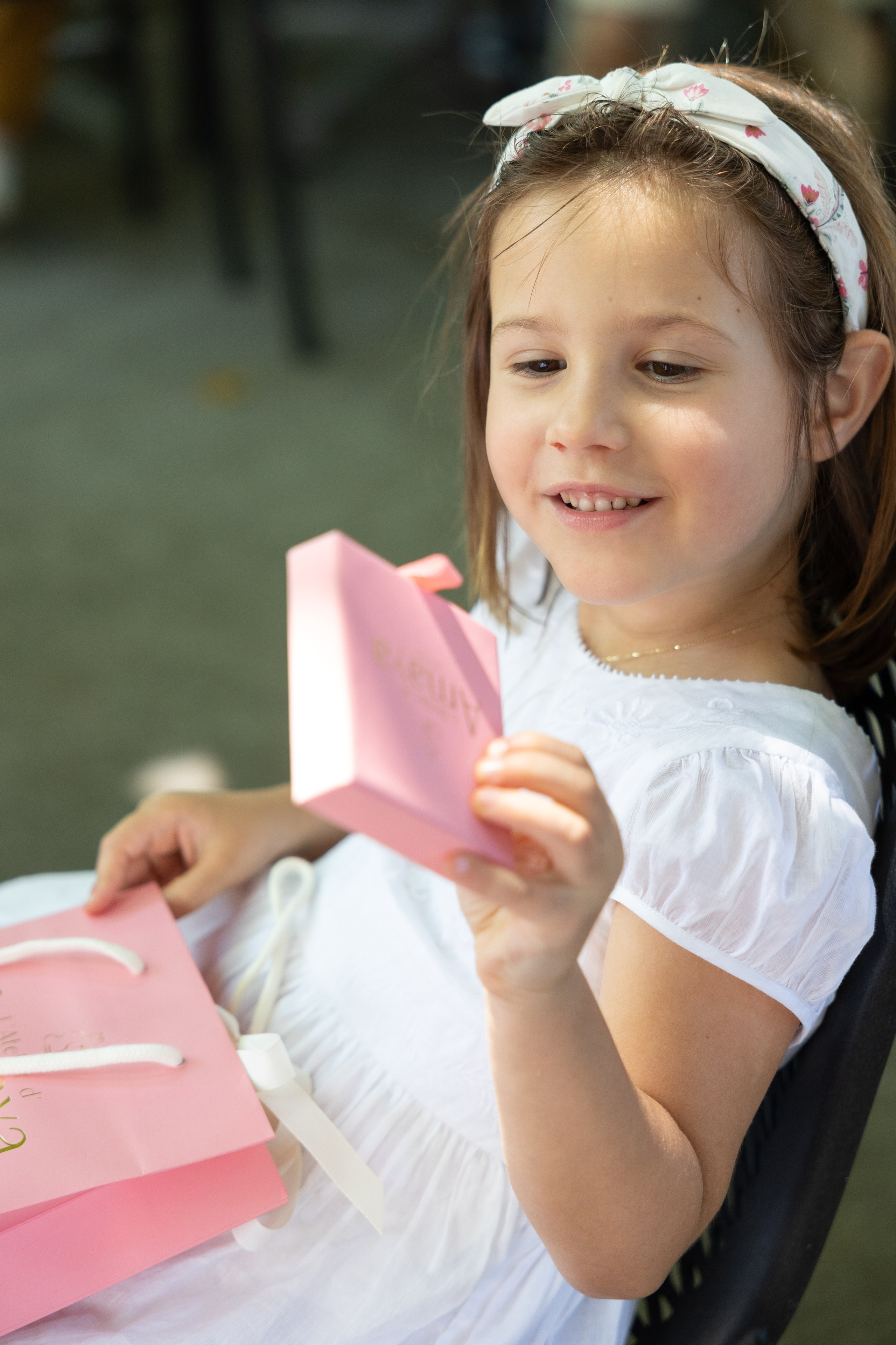 The Baptism of Diana in the Church of Saint-Sernin in Toulouse. Eugénie Smirnova — Photographe à Toulouse et dans le Sud-Ouest