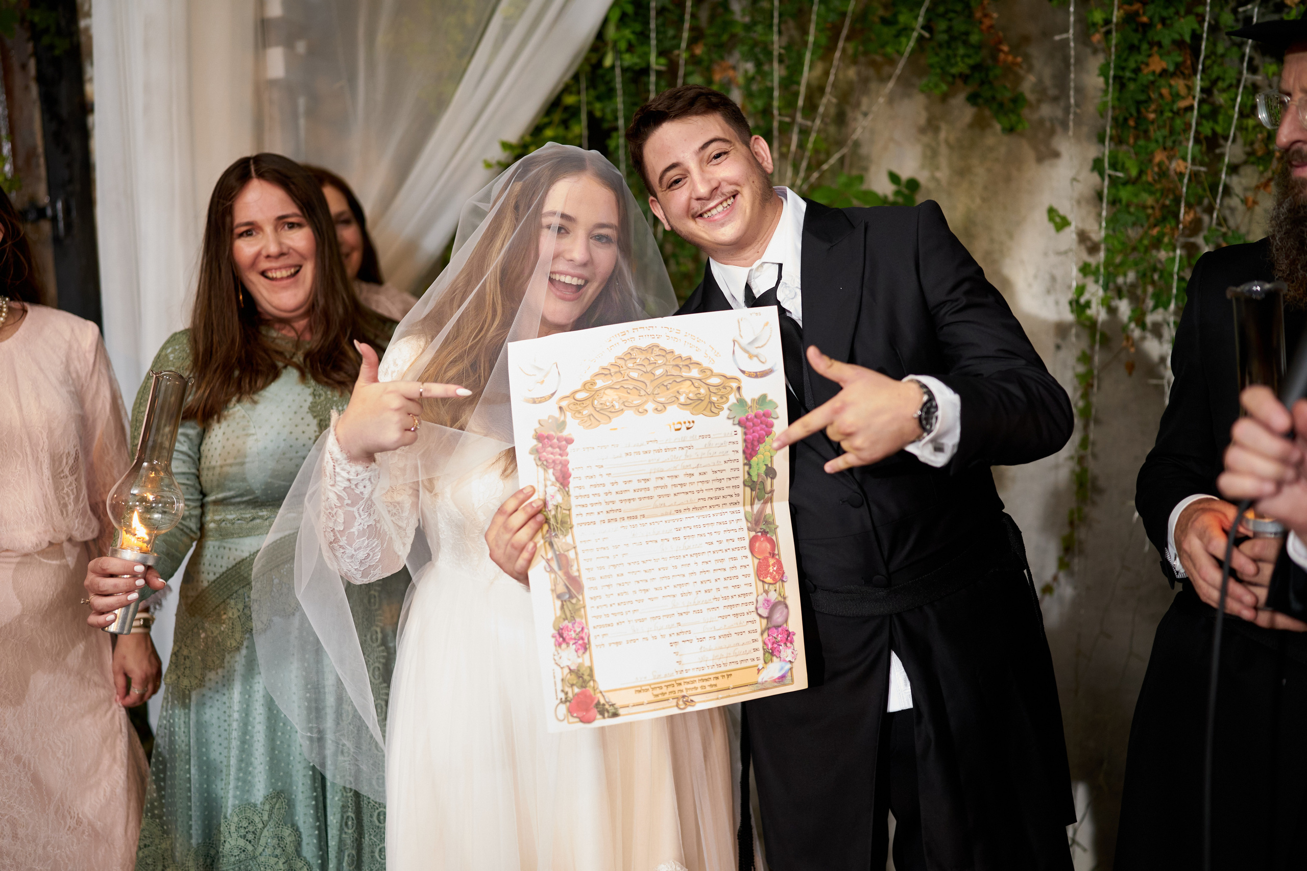 Menachem&Yehudit. צלם אלכס ברט בישראל